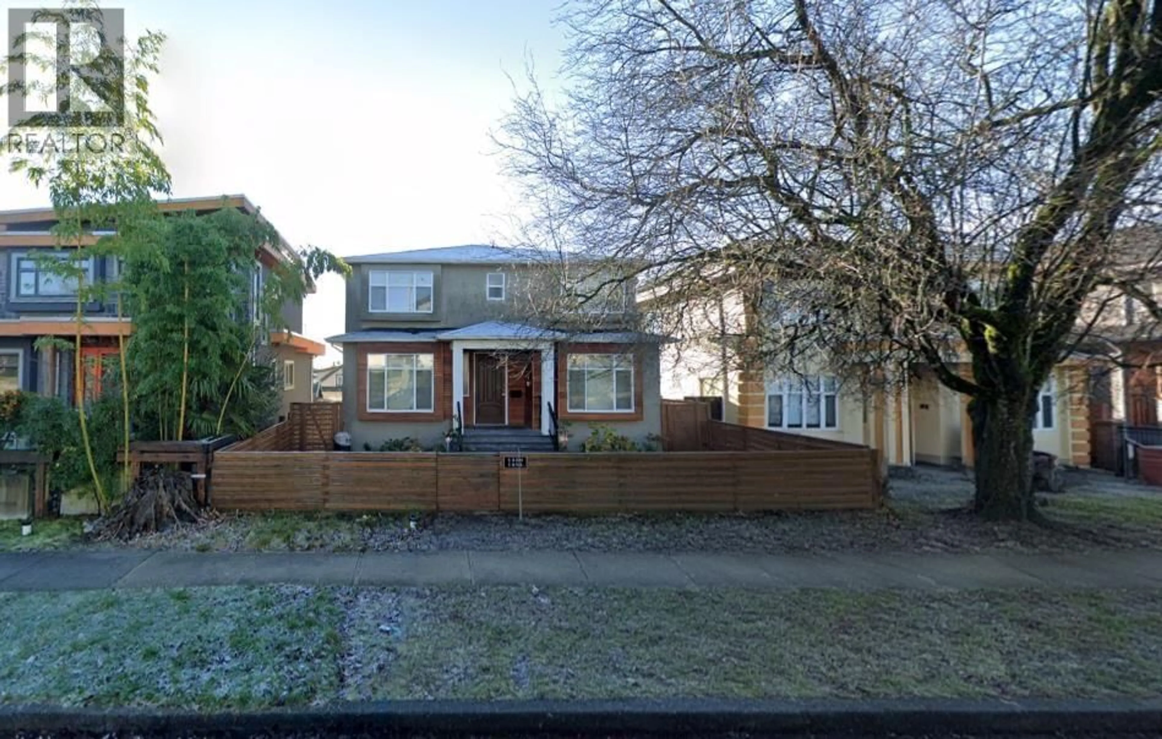 A pic from outside/outdoor area/front of a property/back of a property/a pic from drone, street for 1458 60TH AVENUE, Vancouver British Columbia V5P2H3