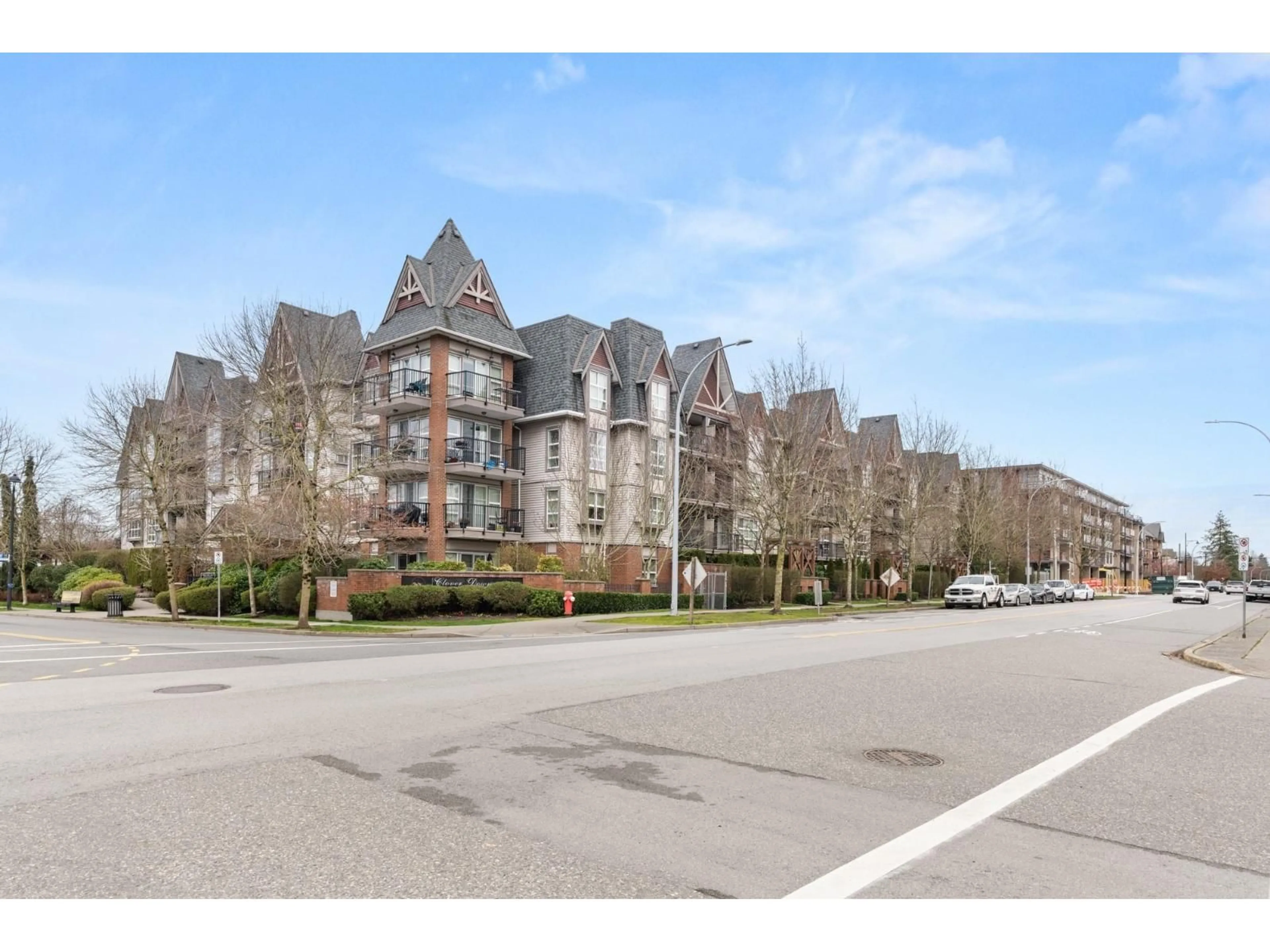 Blurry image for 104 - 17769 57 AVENUE, Surrey British Columbia V3S1H1
