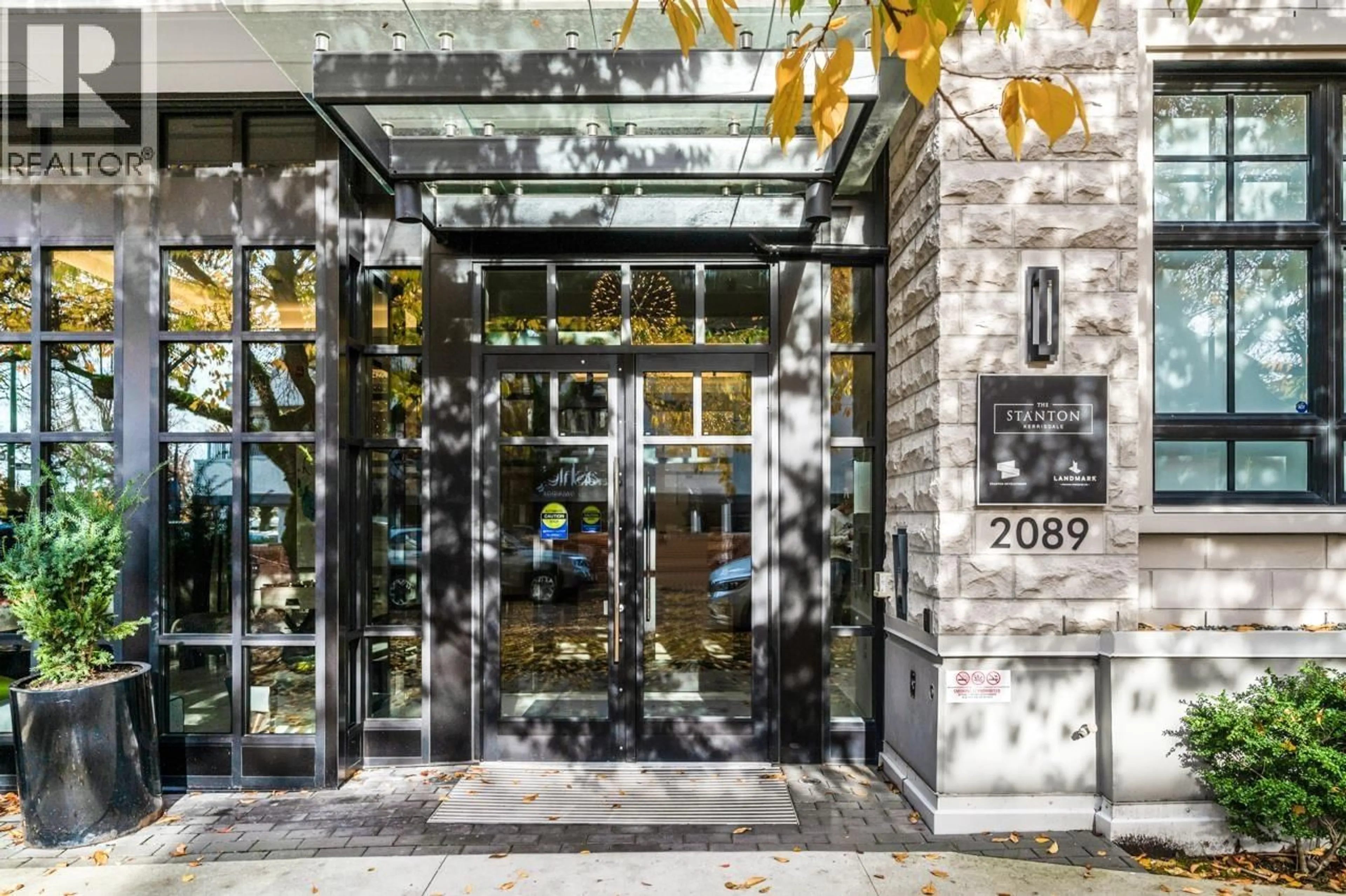 Unknown for PH4 - 2089 43RD AVENUE, Vancouver British Columbia V6M2C8