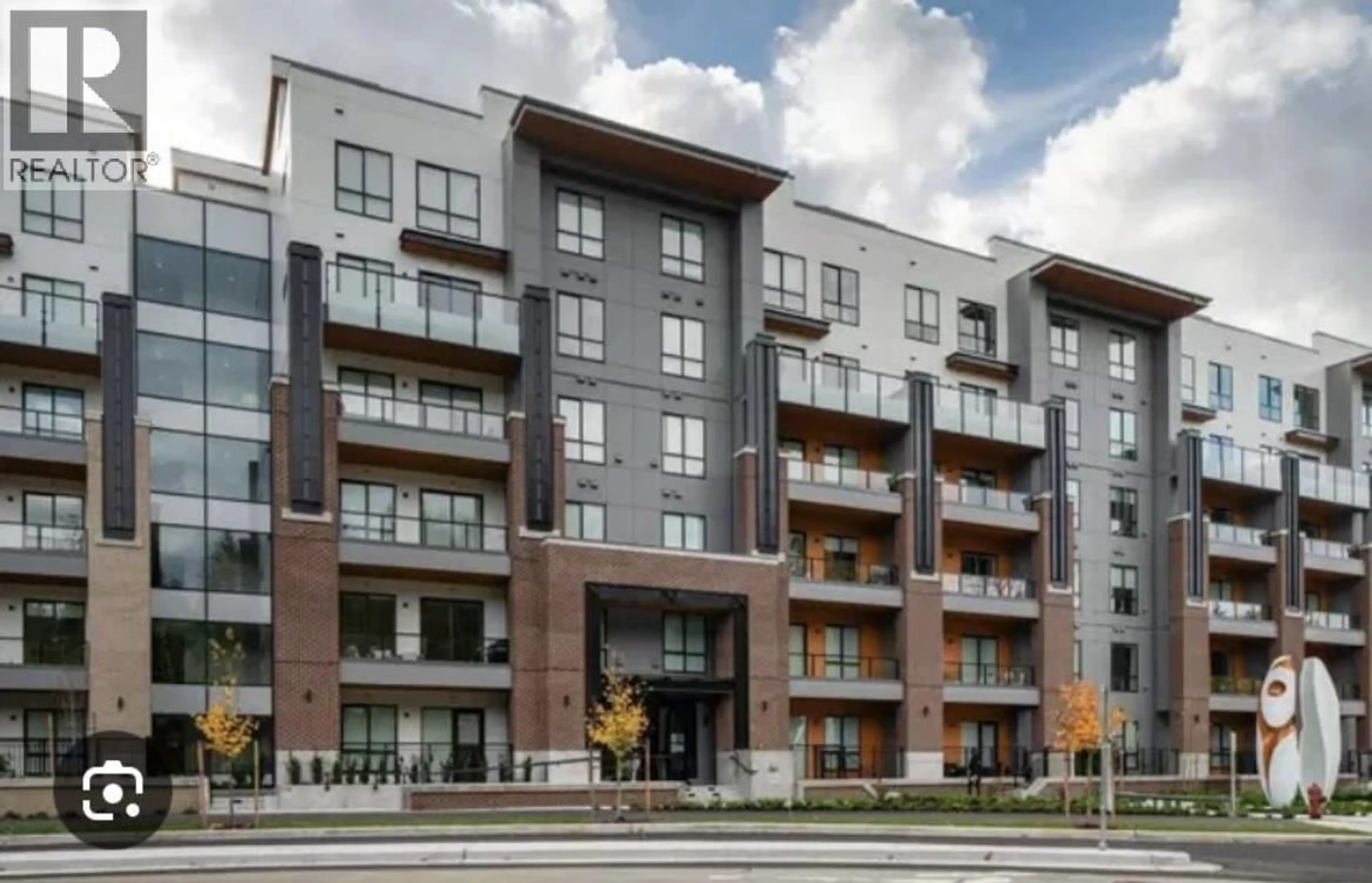 Patio, street for 628 - 55 KLAHANIE DRIVE, Port Moody British Columbia V3H0M9