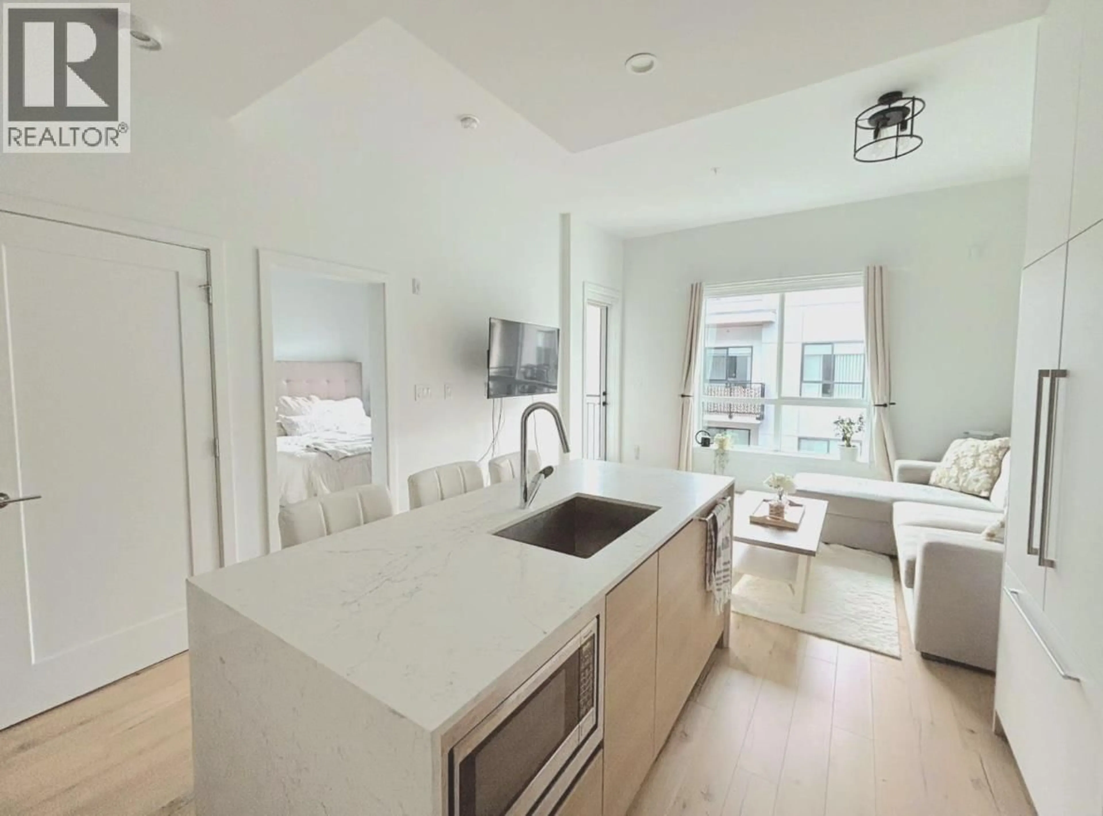 Open concept kitchen, unknown for 628 - 55 KLAHANIE DRIVE, Port Moody British Columbia V3H0M9