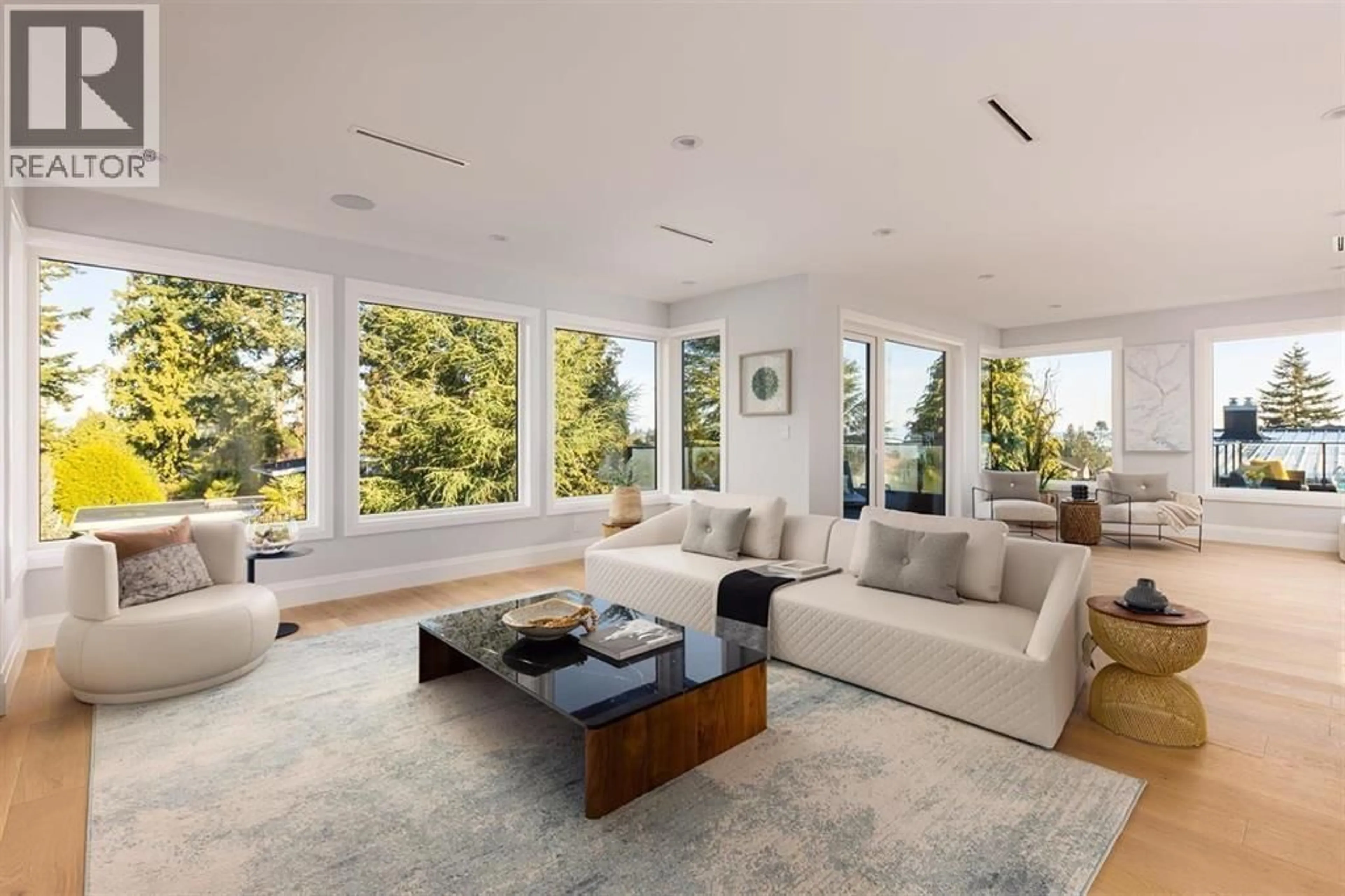 Living room with furniture, unknown for 5318 4A AVENUE, Delta British Columbia V4M1H5