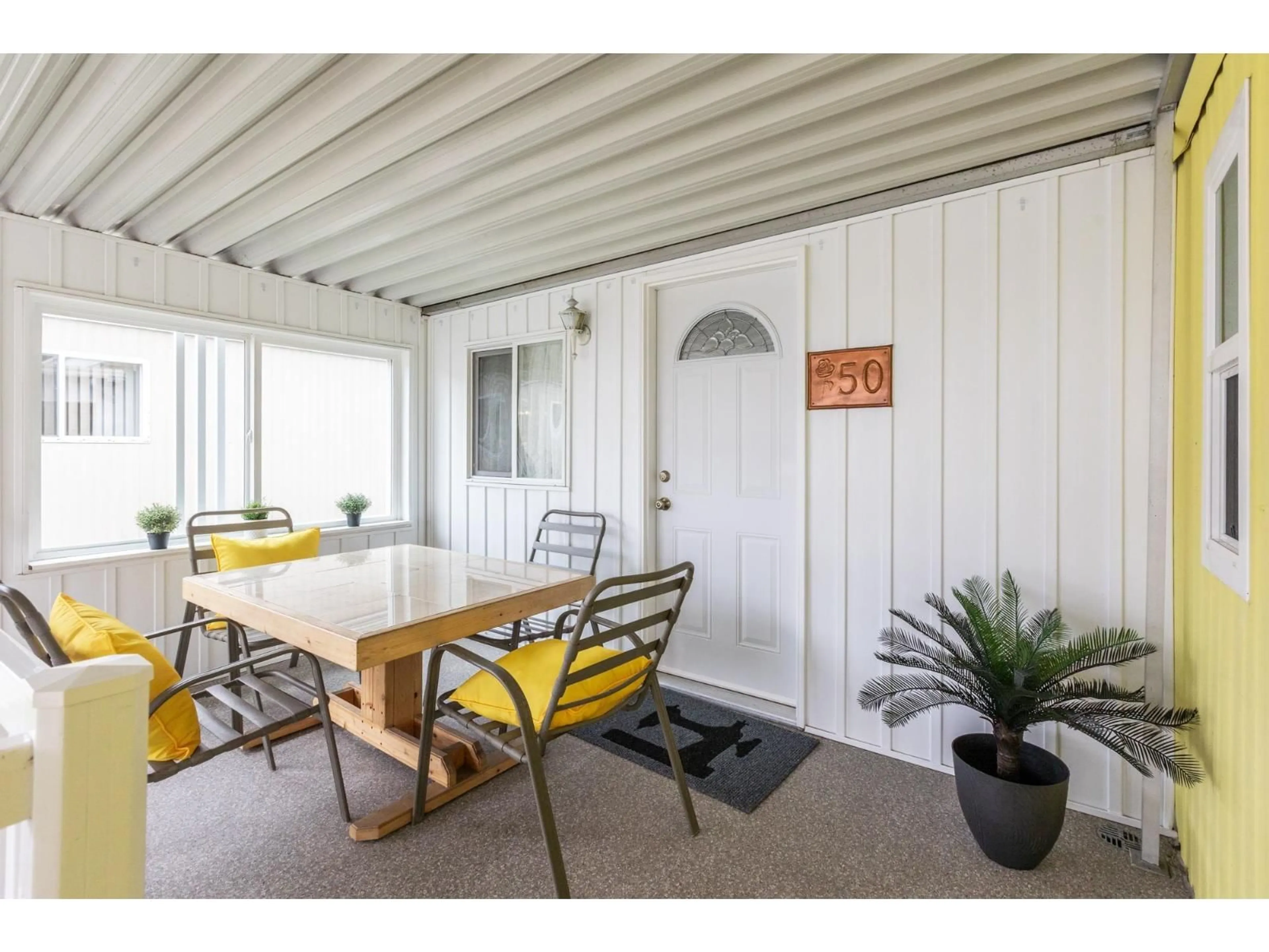 Unknown for 50 - 15875 20 AVENUE, Surrey British Columbia V4A2B1