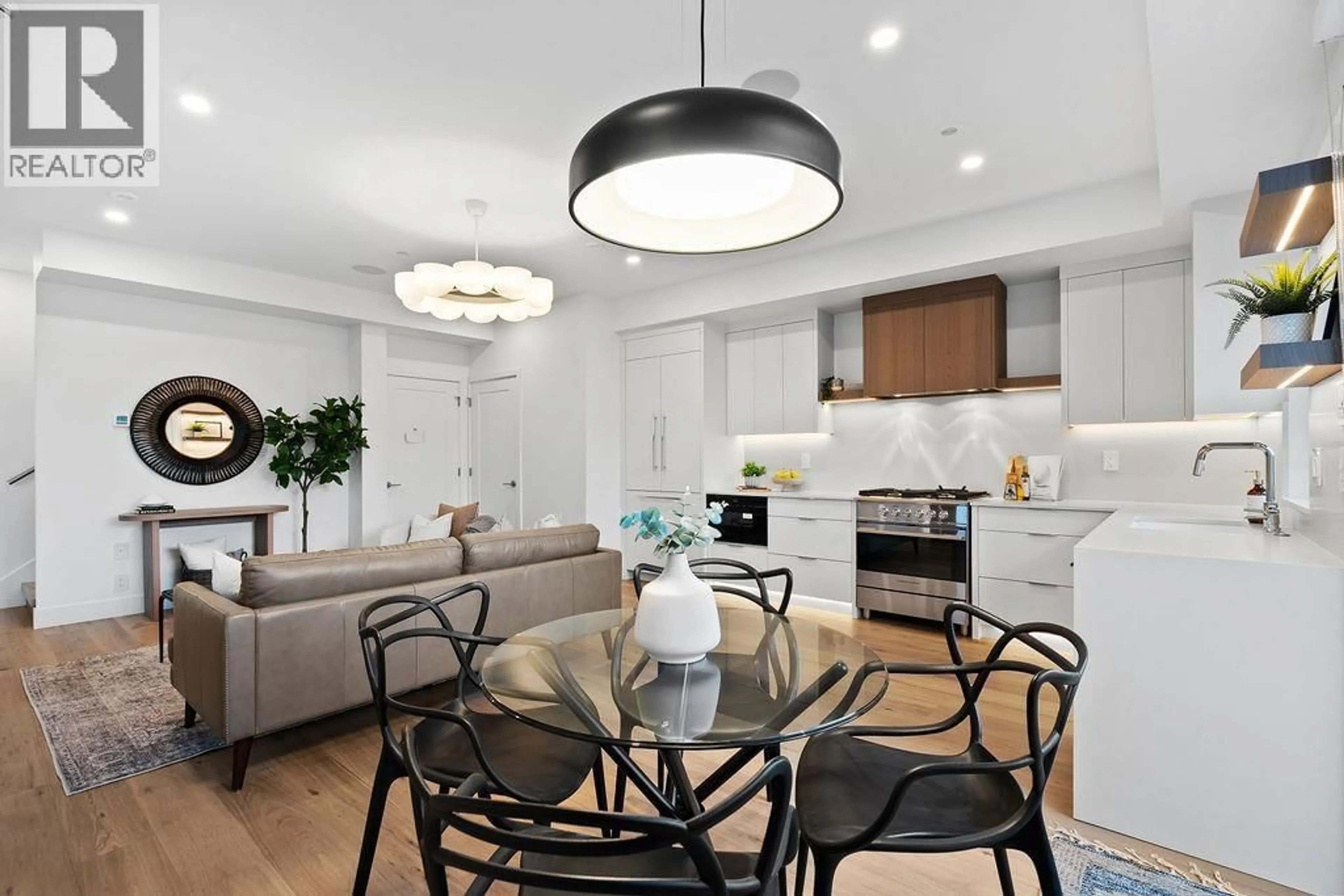 Open concept kitchen, unknown for 1135 33RD AVENUE, Vancouver British Columbia V6M1A3