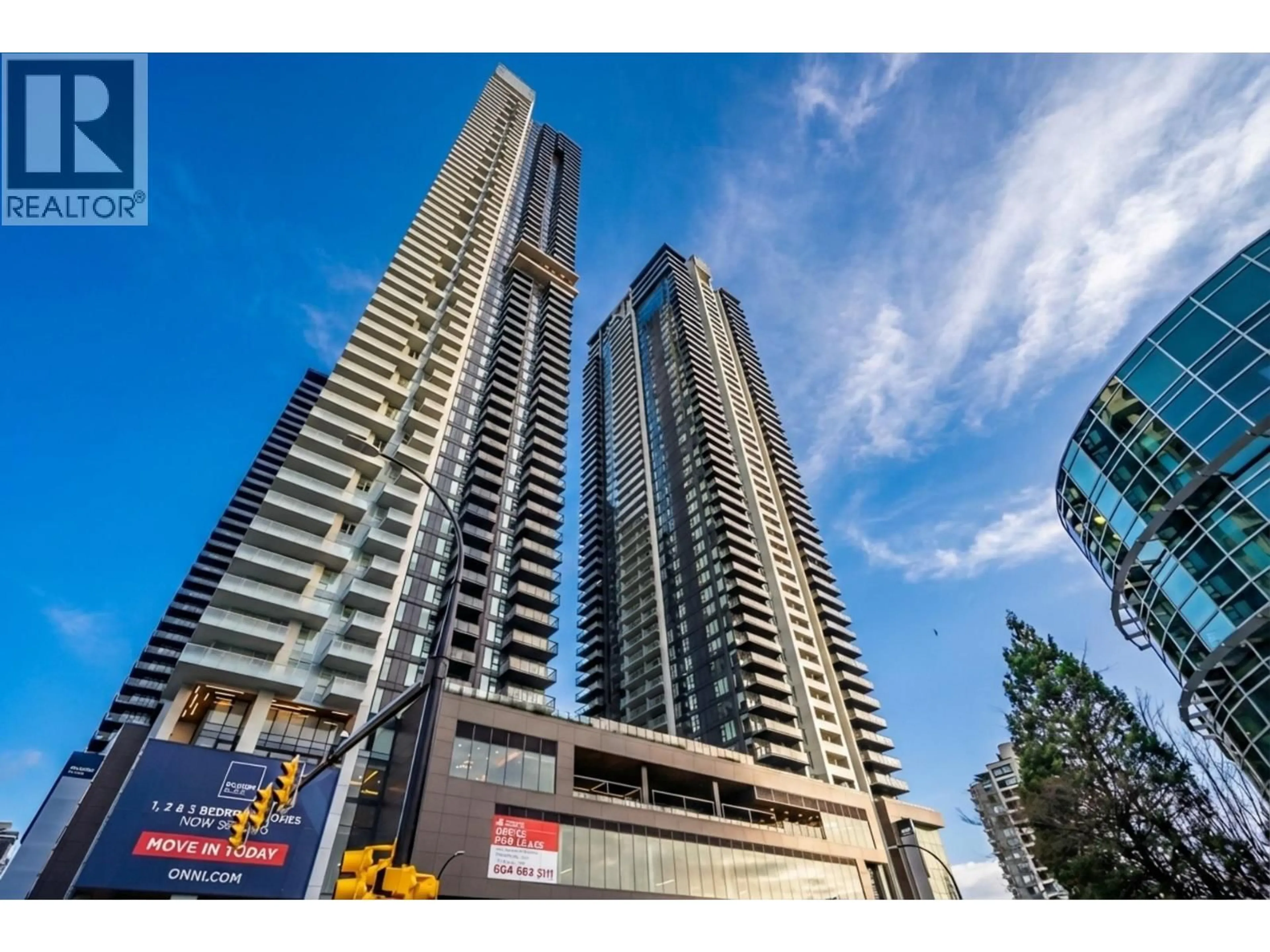 A pic from outside/outdoor area/front of a property/back of a property/a pic from drone, city buildings view from balcony for 3508 - 2186 GILMORE AVENUE, Burnaby British Columbia V5C0N7