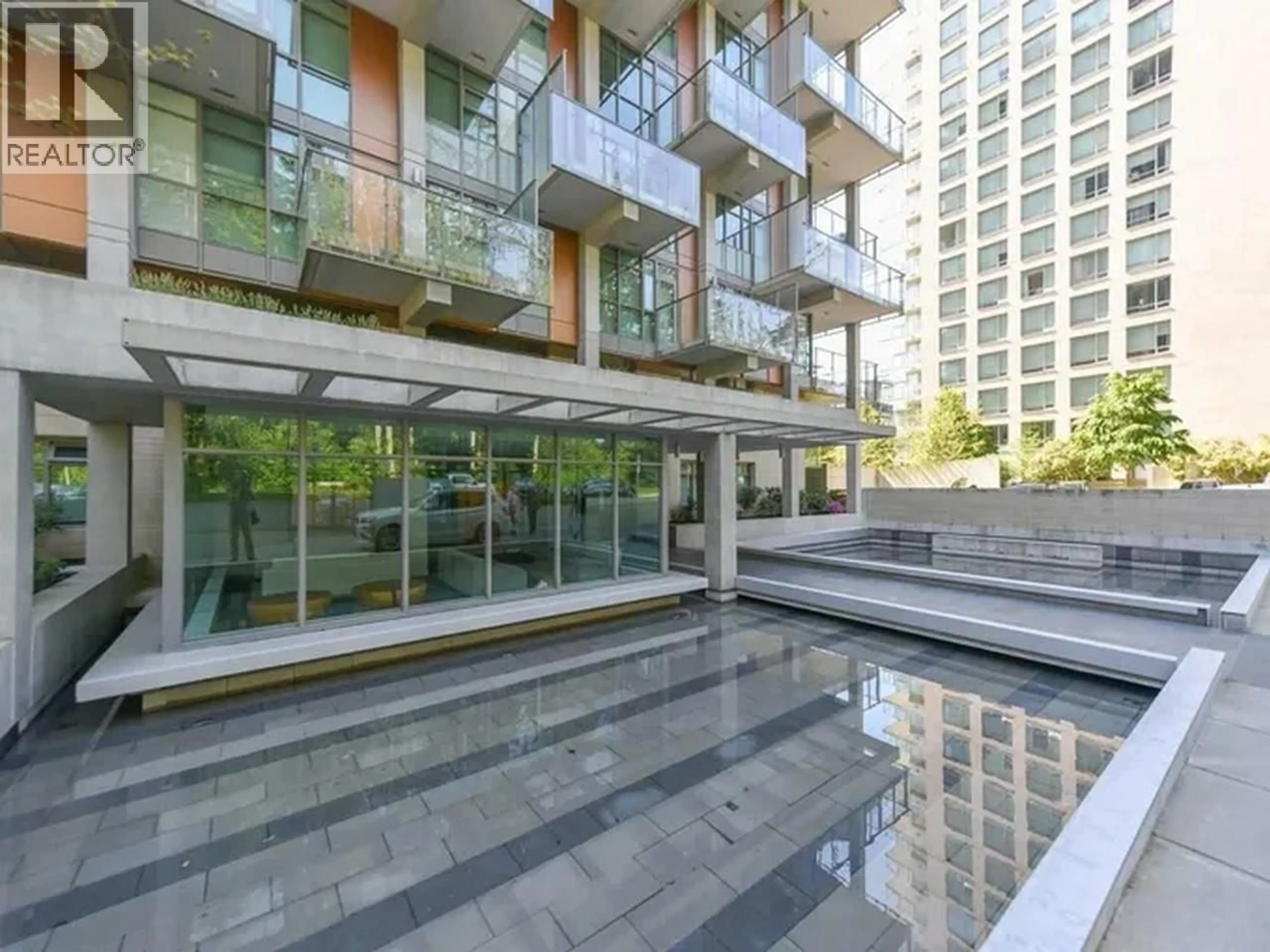 Indoor foyer for 203 - 5782 BERTON AVENUE, Vancouver British Columbia V6S0C1