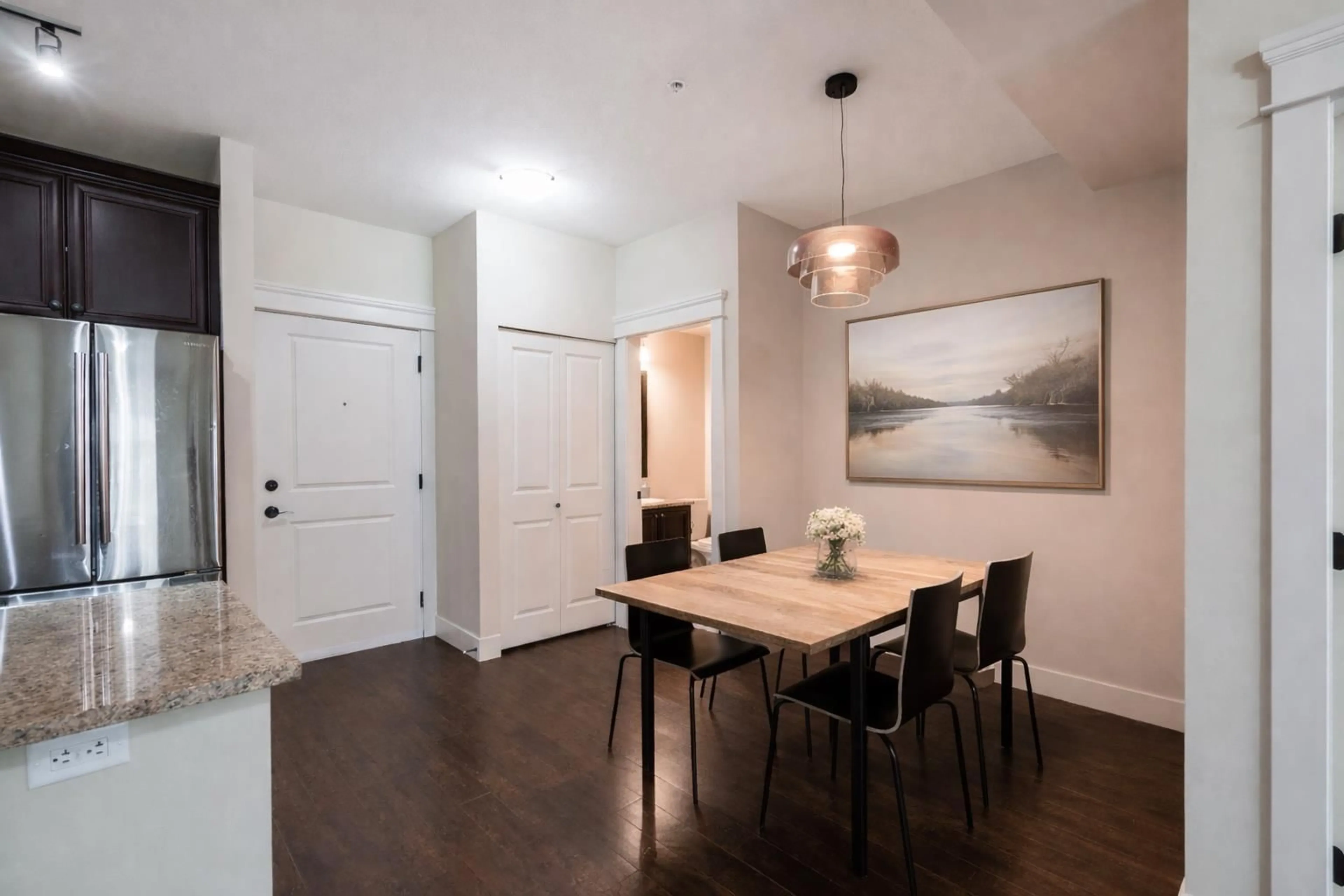 Dining room, wood/laminate floor for 203 - 19530 65 AVENUE, Surrey British Columbia V4N6M1