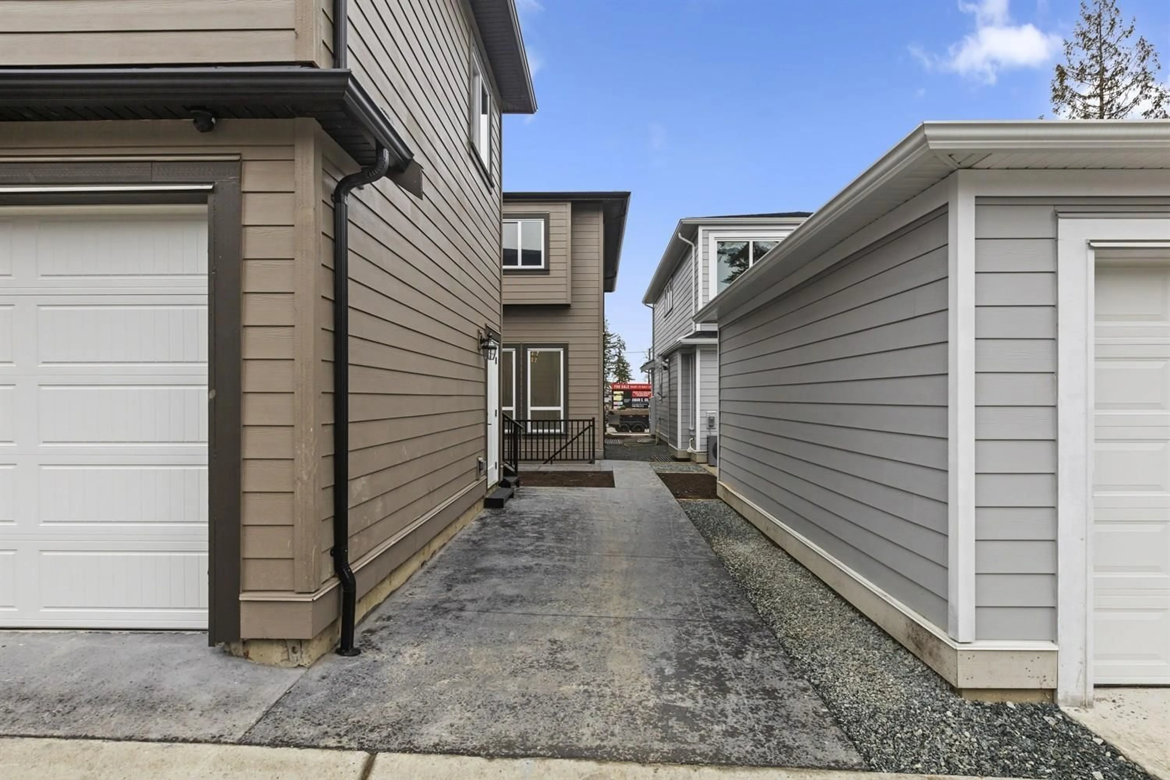 Patio, street for 20540 76 AVENUE, Langley British Columbia V2Y1V5