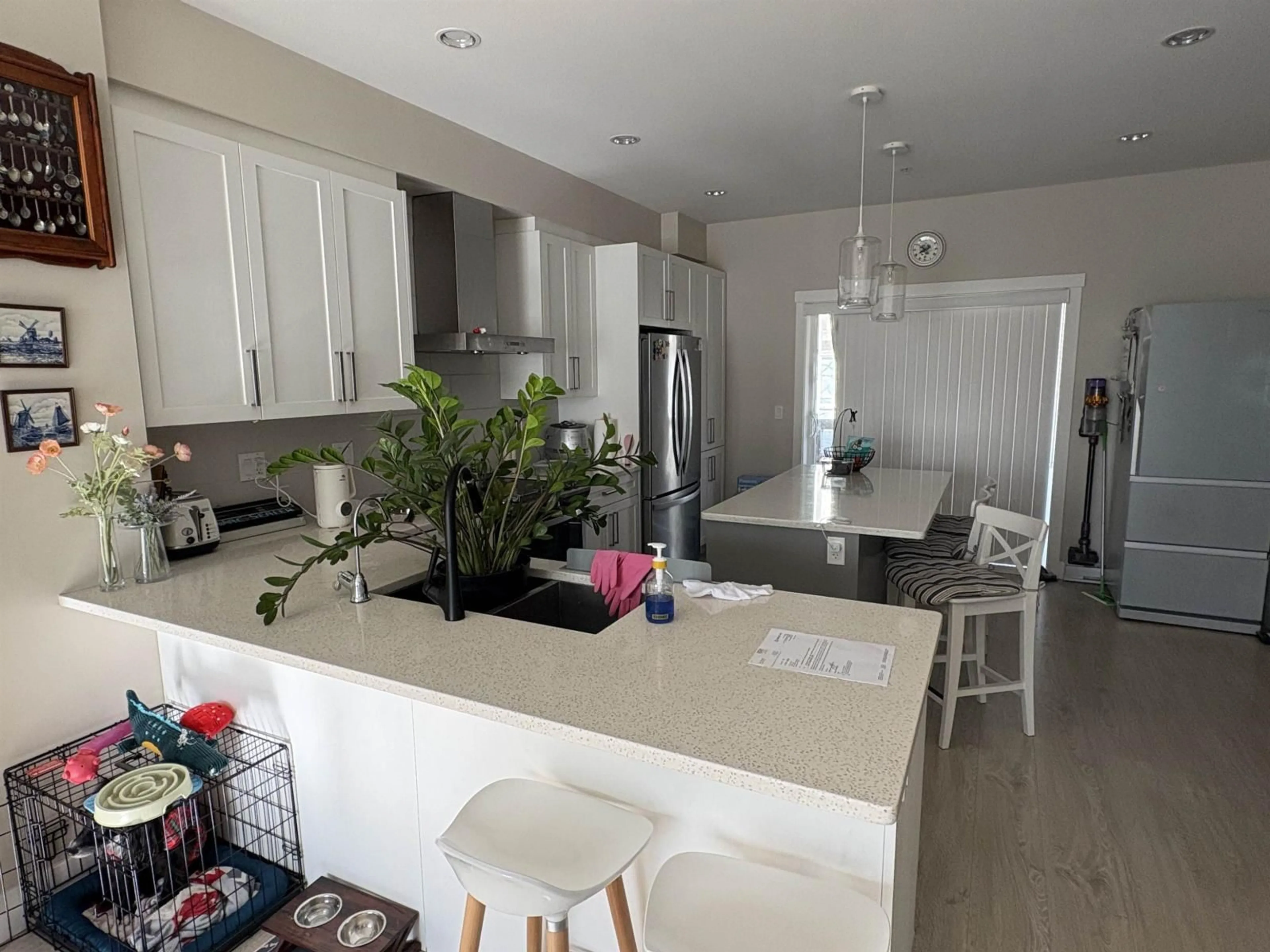 Open concept kitchen, unknown for 26 - 20498 82 AVENUE, Langley British Columbia V2Y0V1