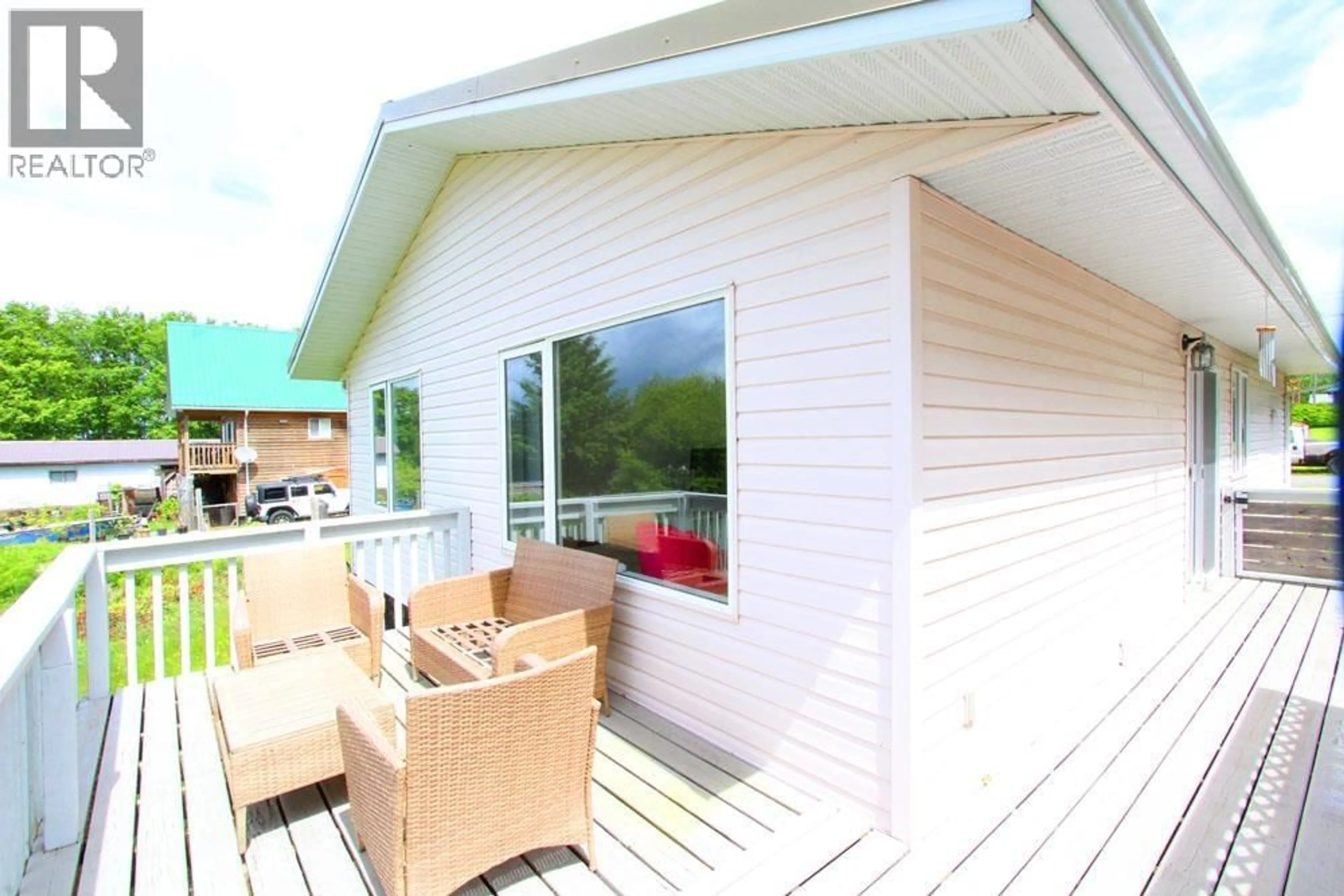 Patio, unknown for 40 YAKOUN STREET, Port Clements British Columbia V0T1R0