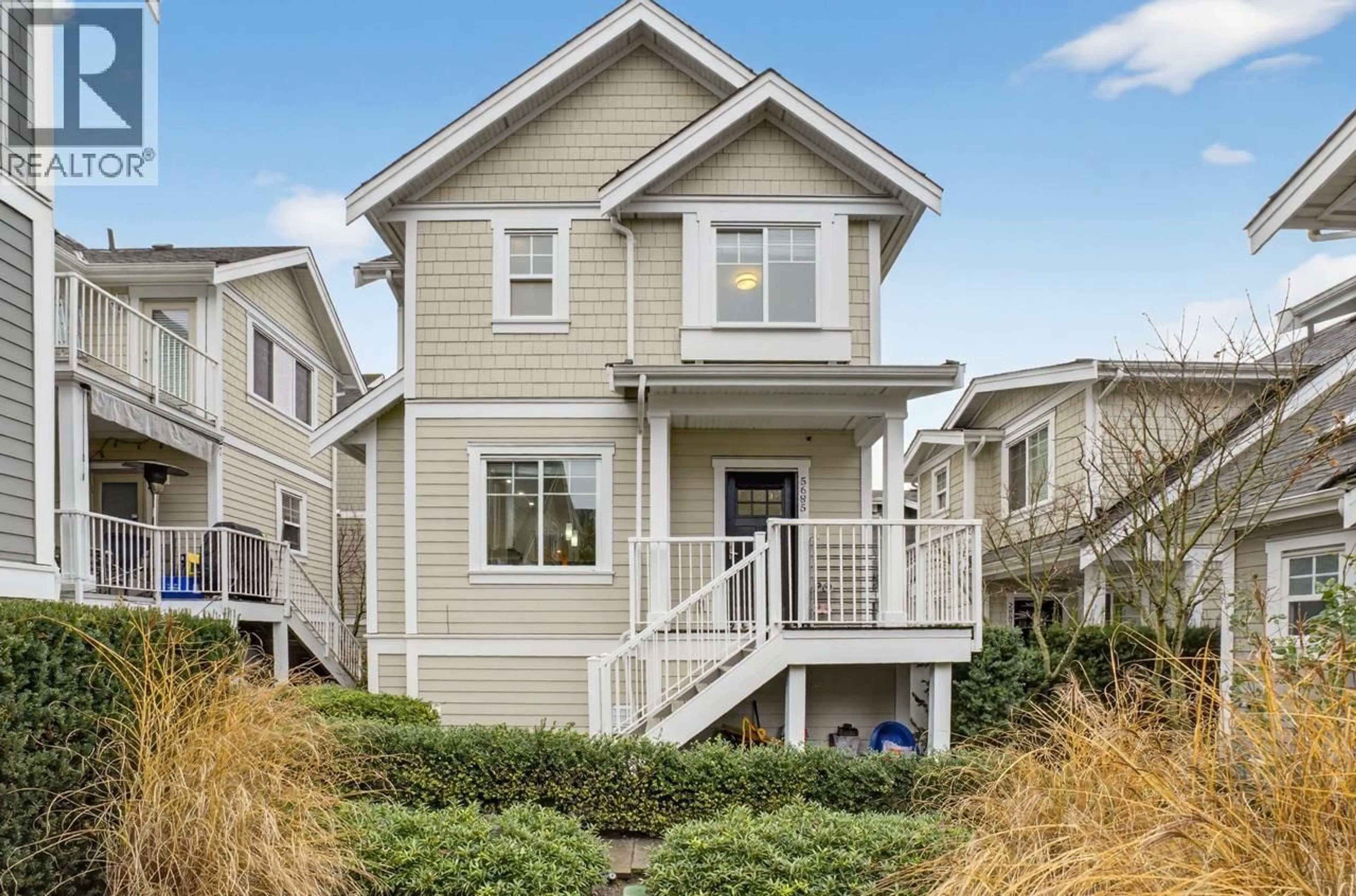 Home with vinyl exterior material, street for 5685 KILLARNEY STREET, Vancouver British Columbia V5R3W4