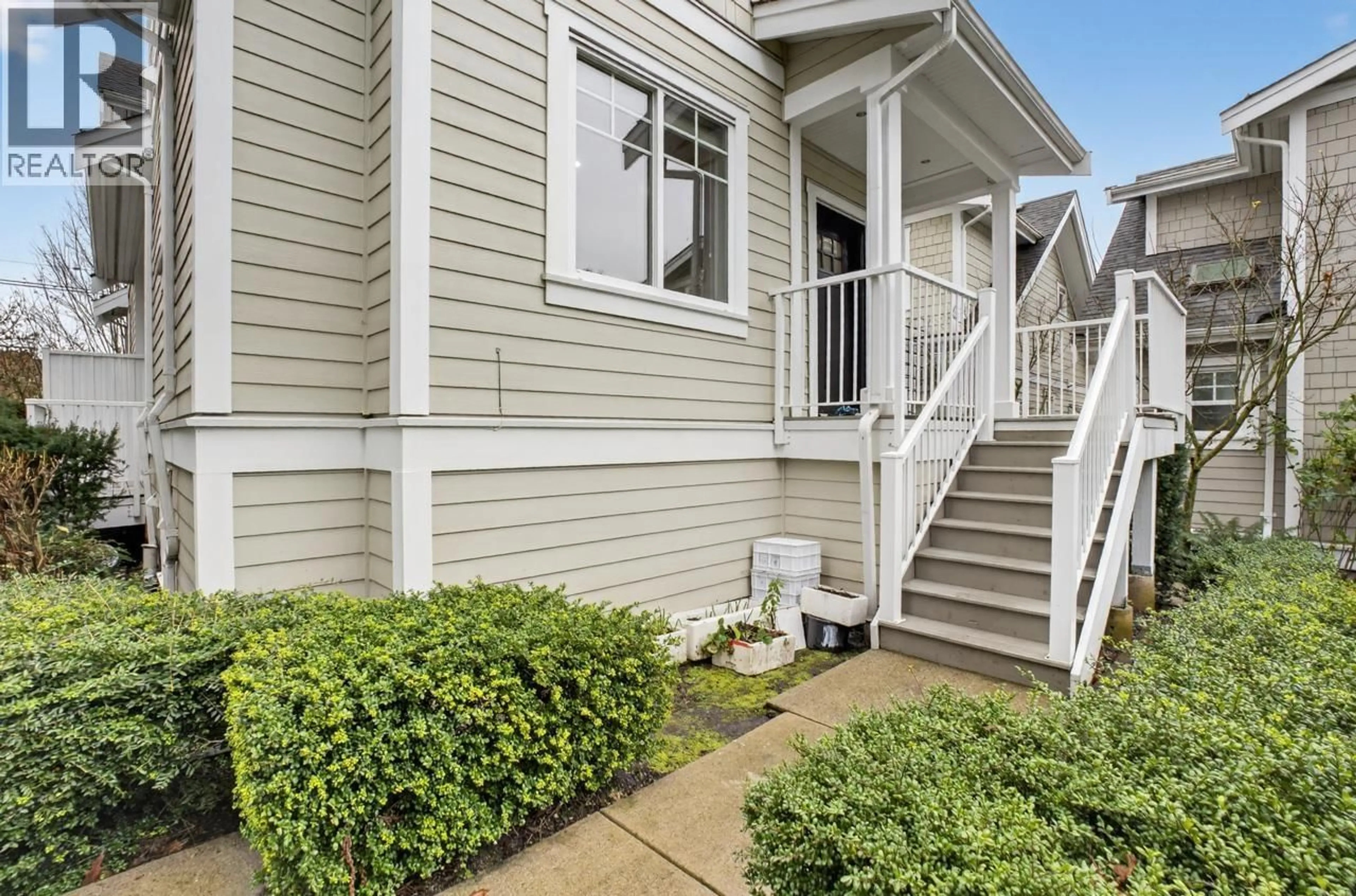 Home with vinyl exterior material, street for 5685 KILLARNEY STREET, Vancouver British Columbia V5R3W4