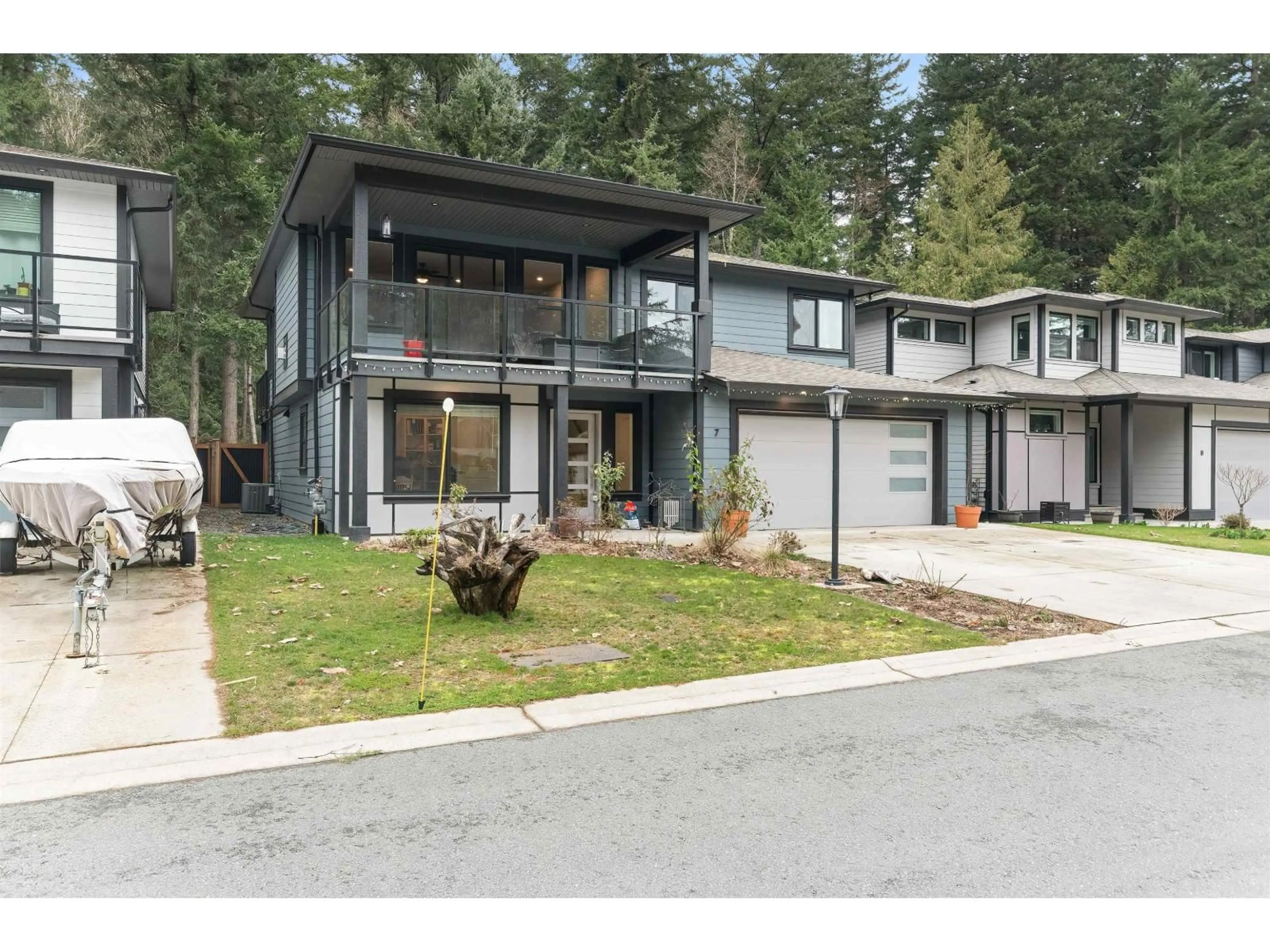 Home with vinyl exterior material, street for 7 - 21196 KETTLE VALLEY ROAD, Hope British Columbia V0X1L1