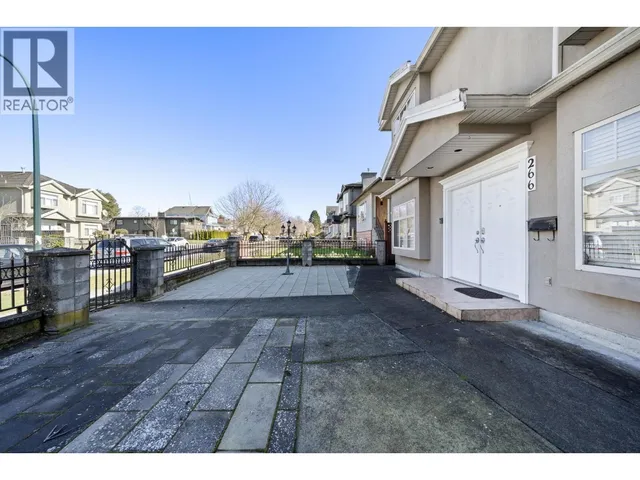 266 55TH AVENUE, Vancouver 3