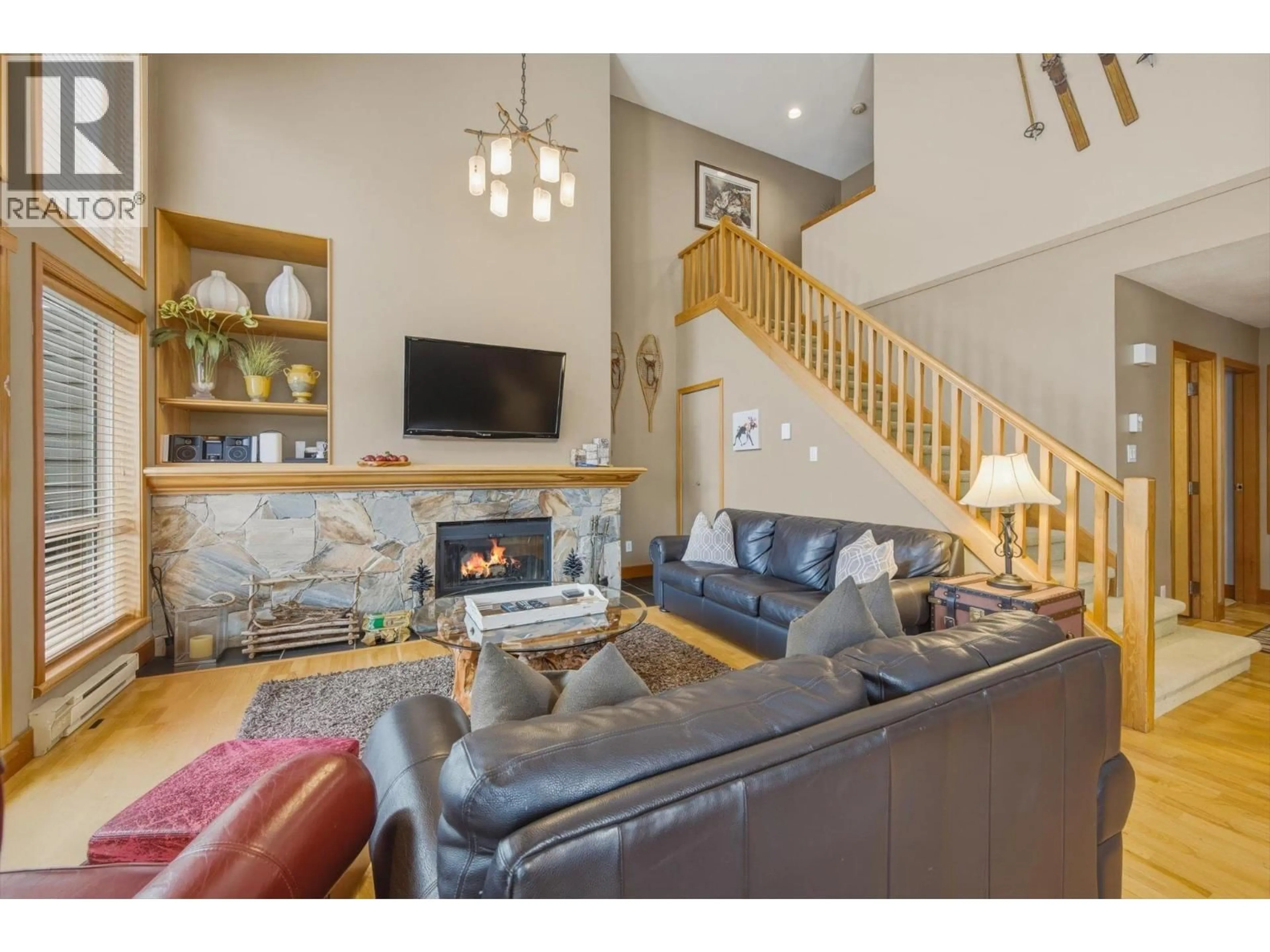 Living room with furniture, unknown for 8 - 4628 BLACKCOMB WAY, Whistler British Columbia V8E0H2