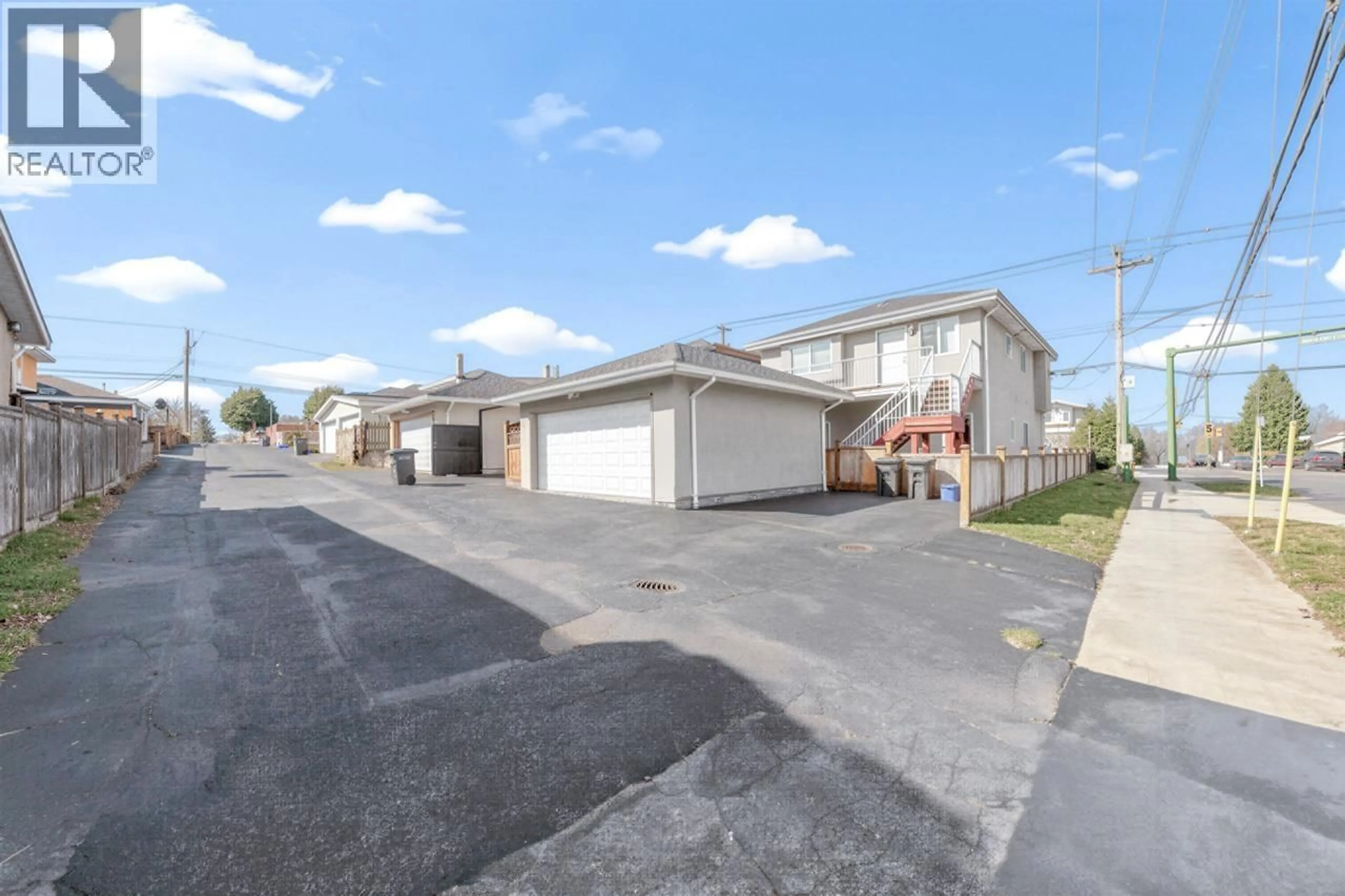 Unknown for 6698 UNION STREET, Burnaby British Columbia V5B1X1