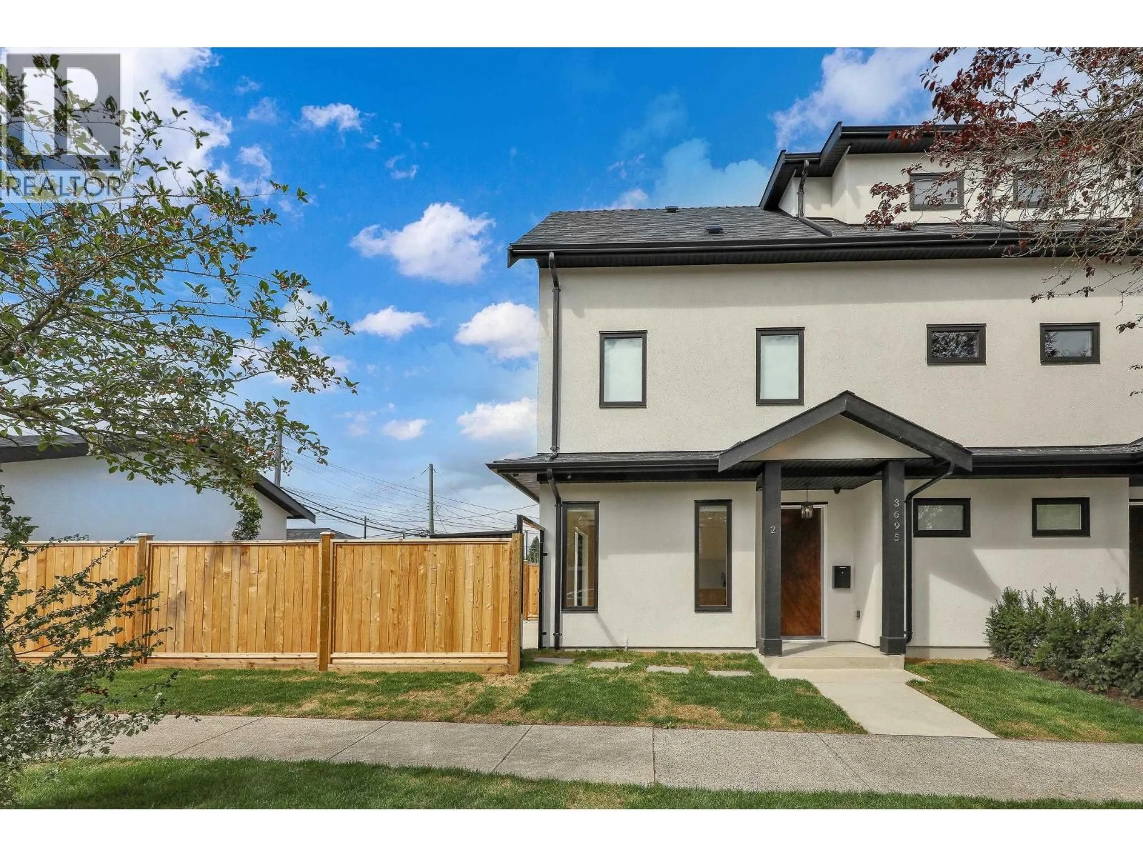 Unknown for 2 - 3695 26TH AVENUE, Vancouver British Columbia V5R2M7