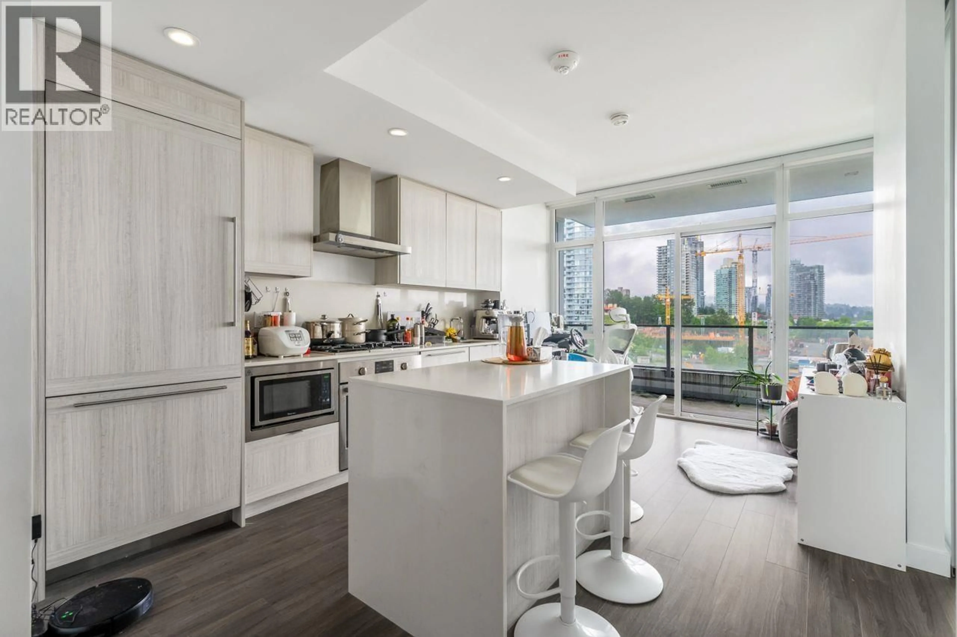 Open concept kitchen, unknown for 603 - 2351 BETA AVENUE, Burnaby British Columbia V5C0M2