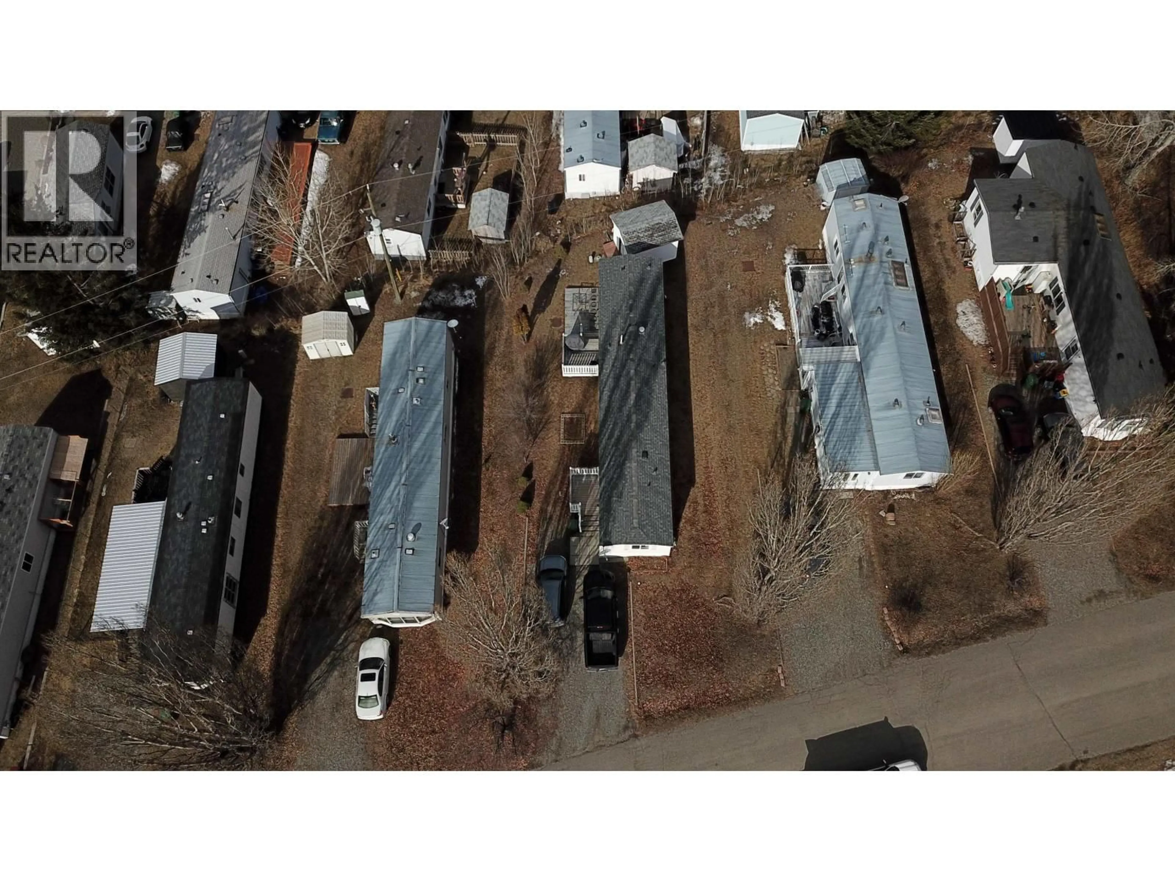 Parking for 39 - 997 CHILCOTIN 20 HIGHWAY, Williams Lake British Columbia V2G4X7