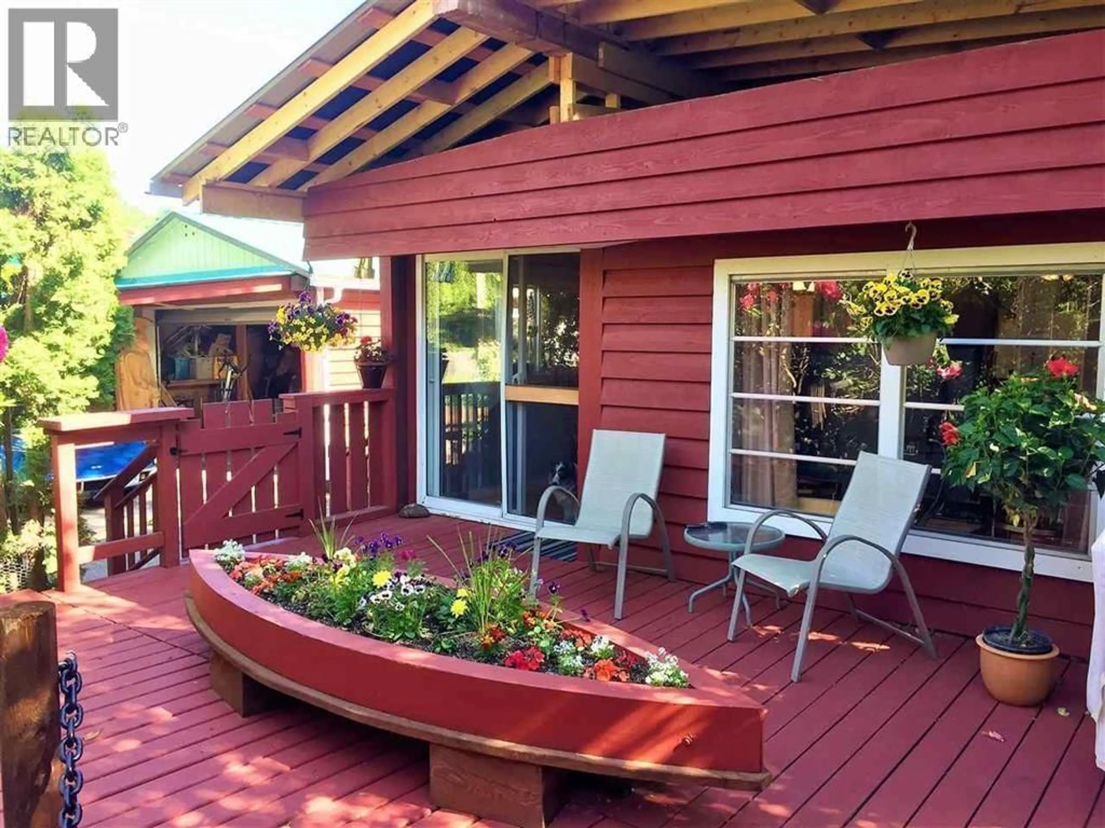 Patio, unknown for 6 BRACKEN PARKWAY, Squamish British Columbia V0N1H0