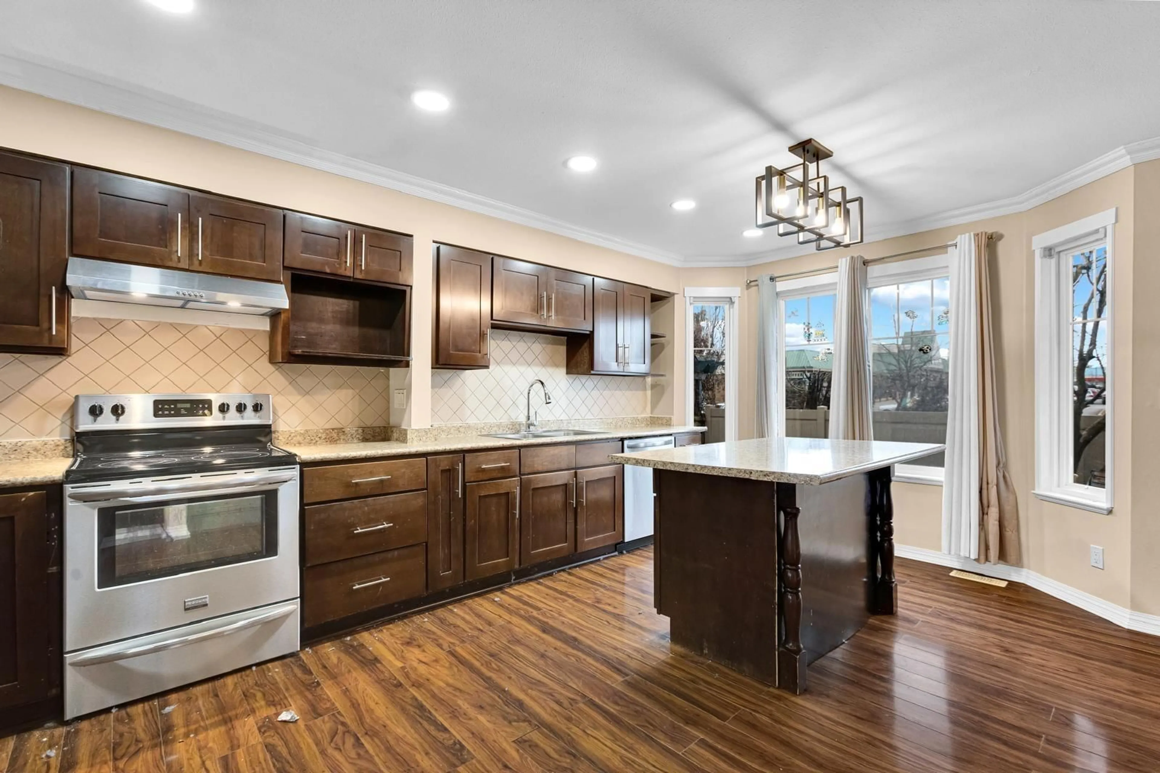 Open concept kitchen, unknown for 55 - 8888 151 STREET, Surrey British Columbia V3R0Z9