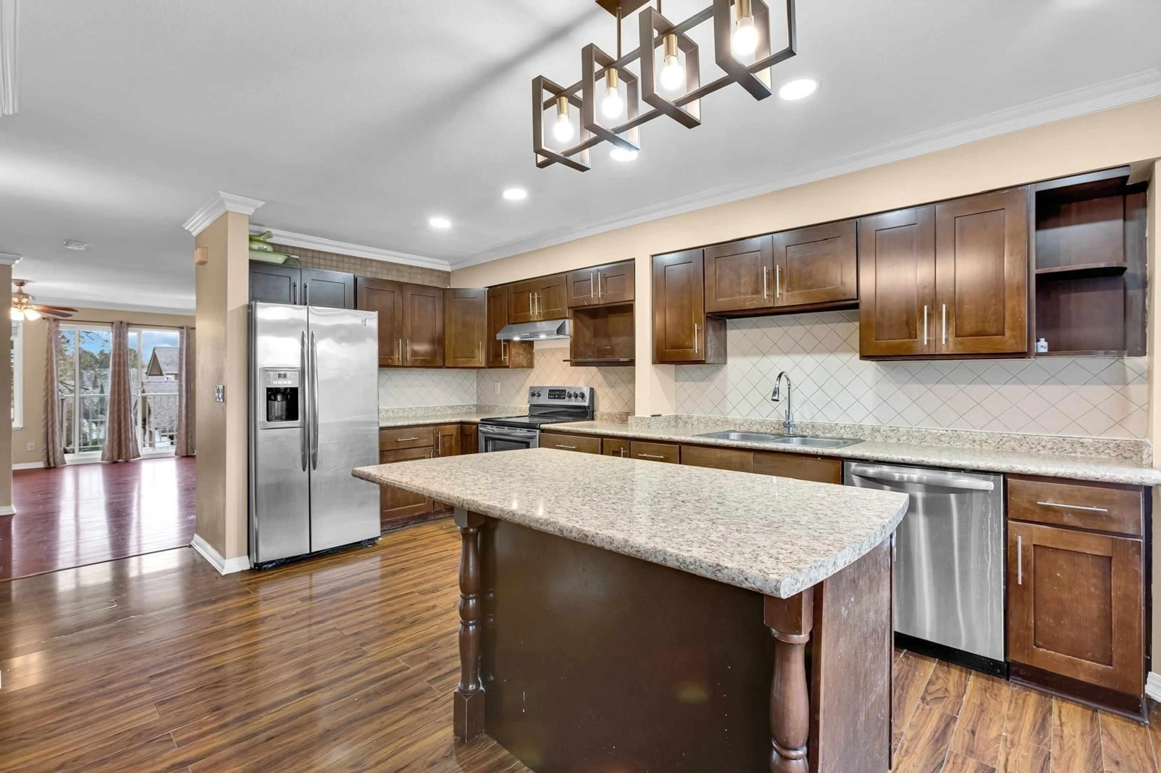 Open concept kitchen, unknown for 55 - 8888 151 STREET, Surrey British Columbia V3R0Z9