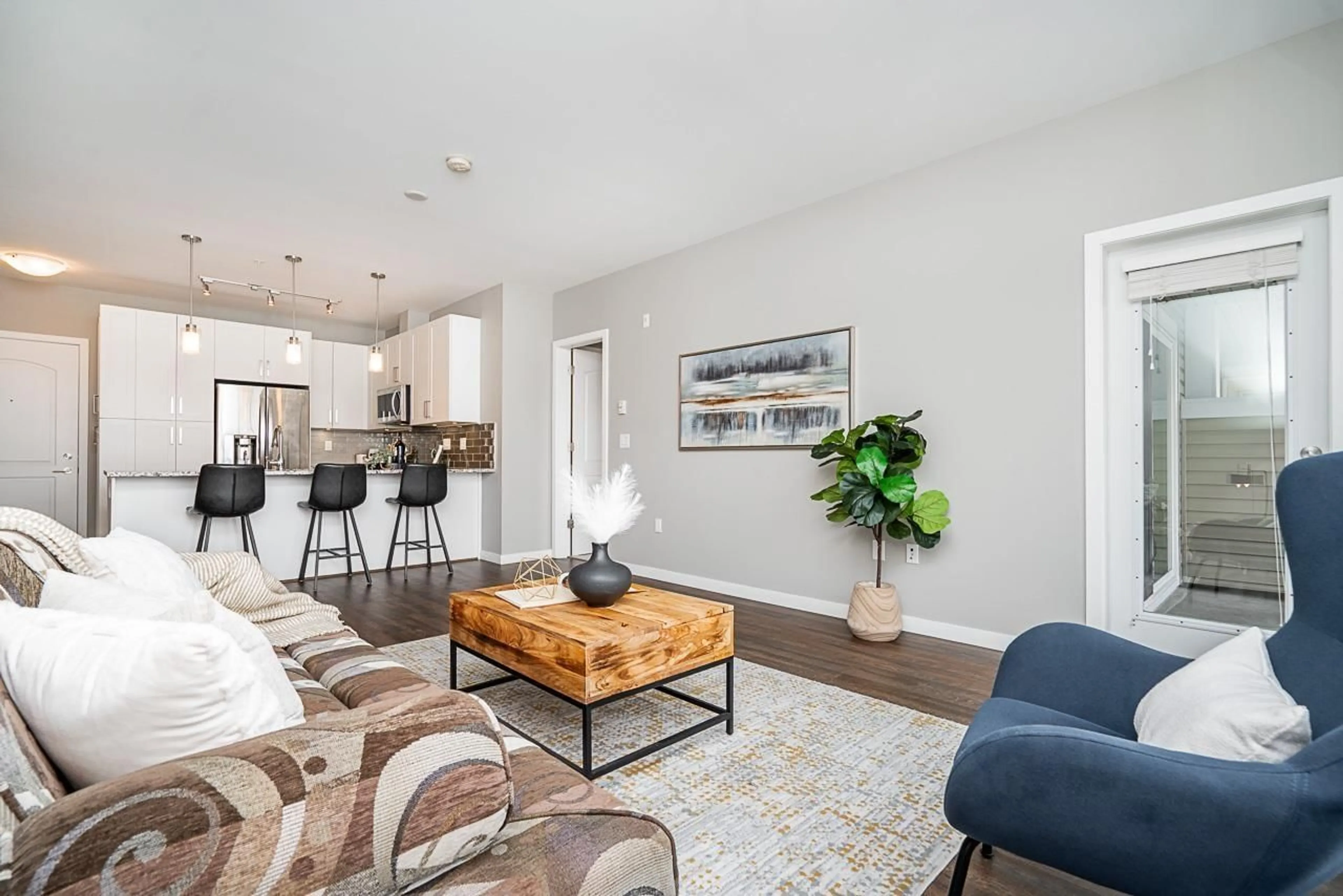 Living room with furniture, unknown for 301 - 6490 194 STREET, Surrey British Columbia V4N6J9