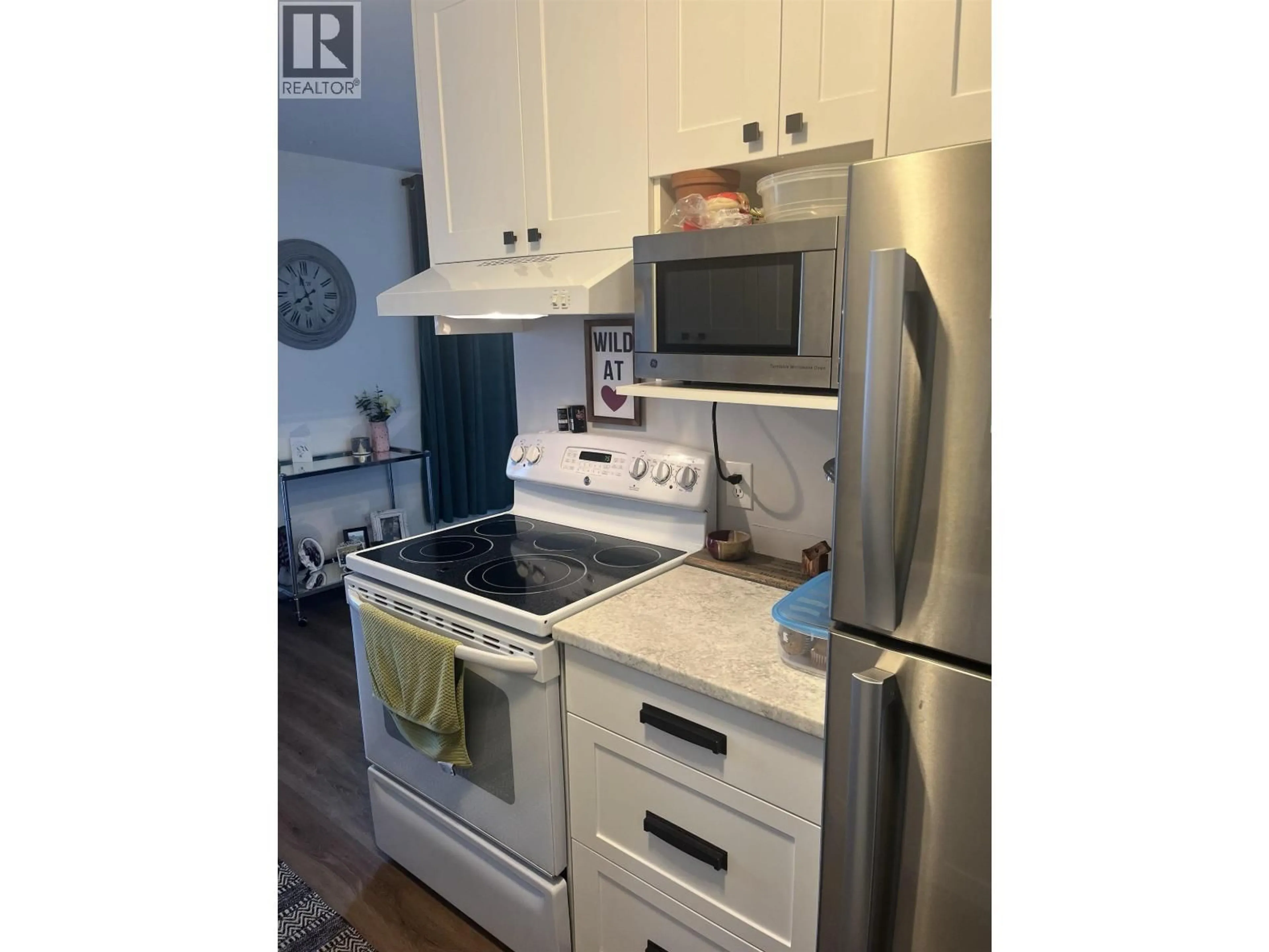 Standard kitchen, wood/laminate floor for 1 - 4739 WALSH AVENUE, Terrace British Columbia V8G1Y7