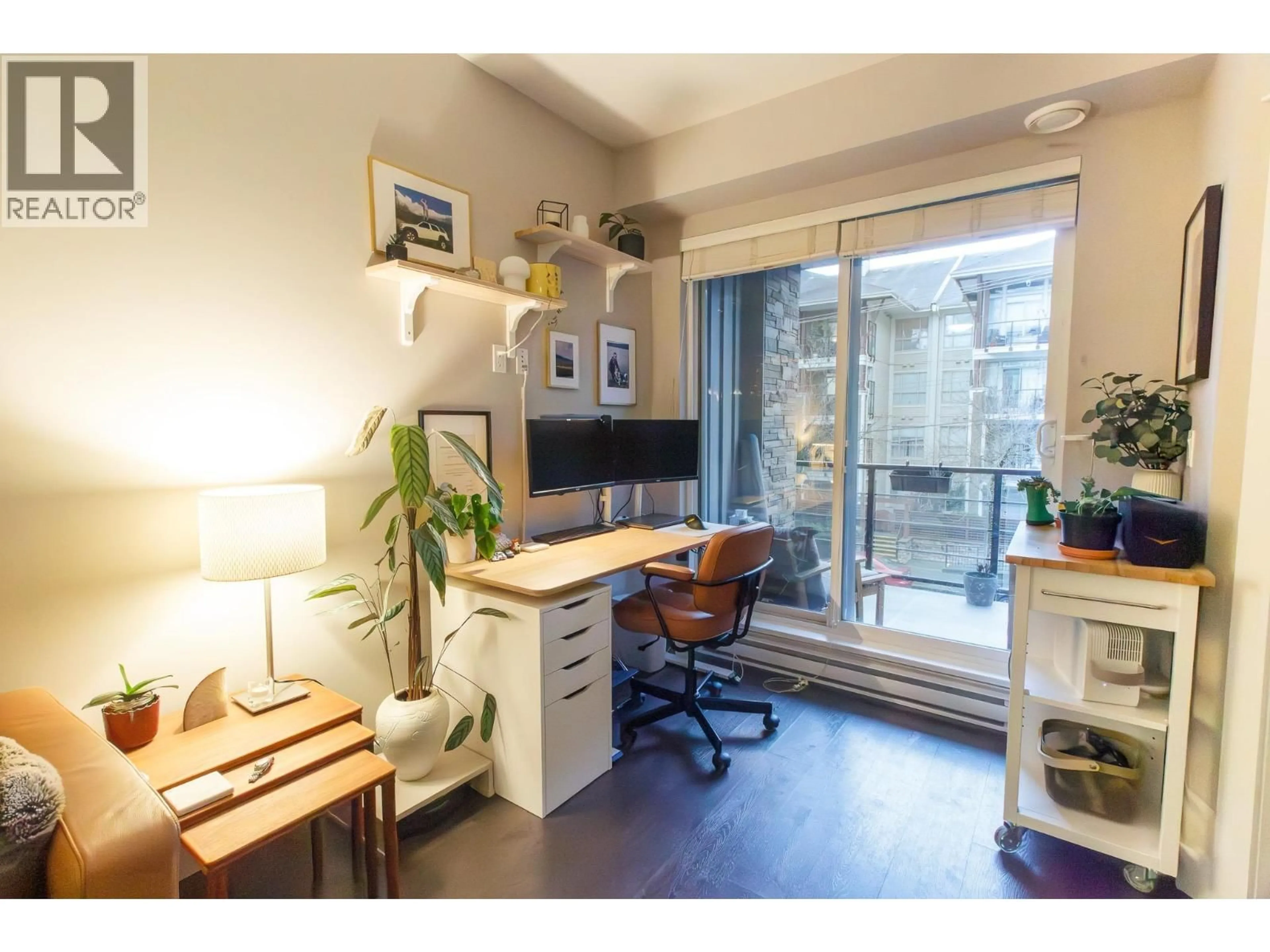 A pic of a room for 202 - 2495 WILSON AVENUE, Port Coquitlam British Columbia V3C0E4