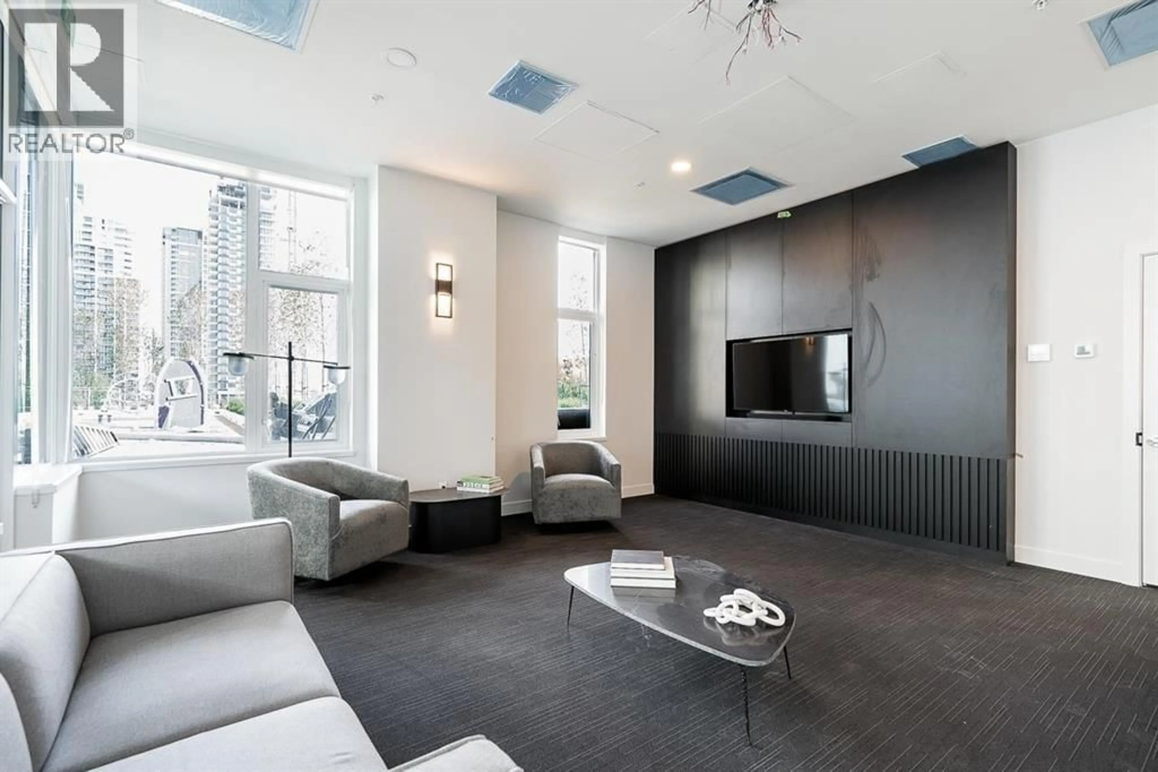 Unknown for 901 - 4433 ALASKA STREET, Burnaby British Columbia V5C5T3