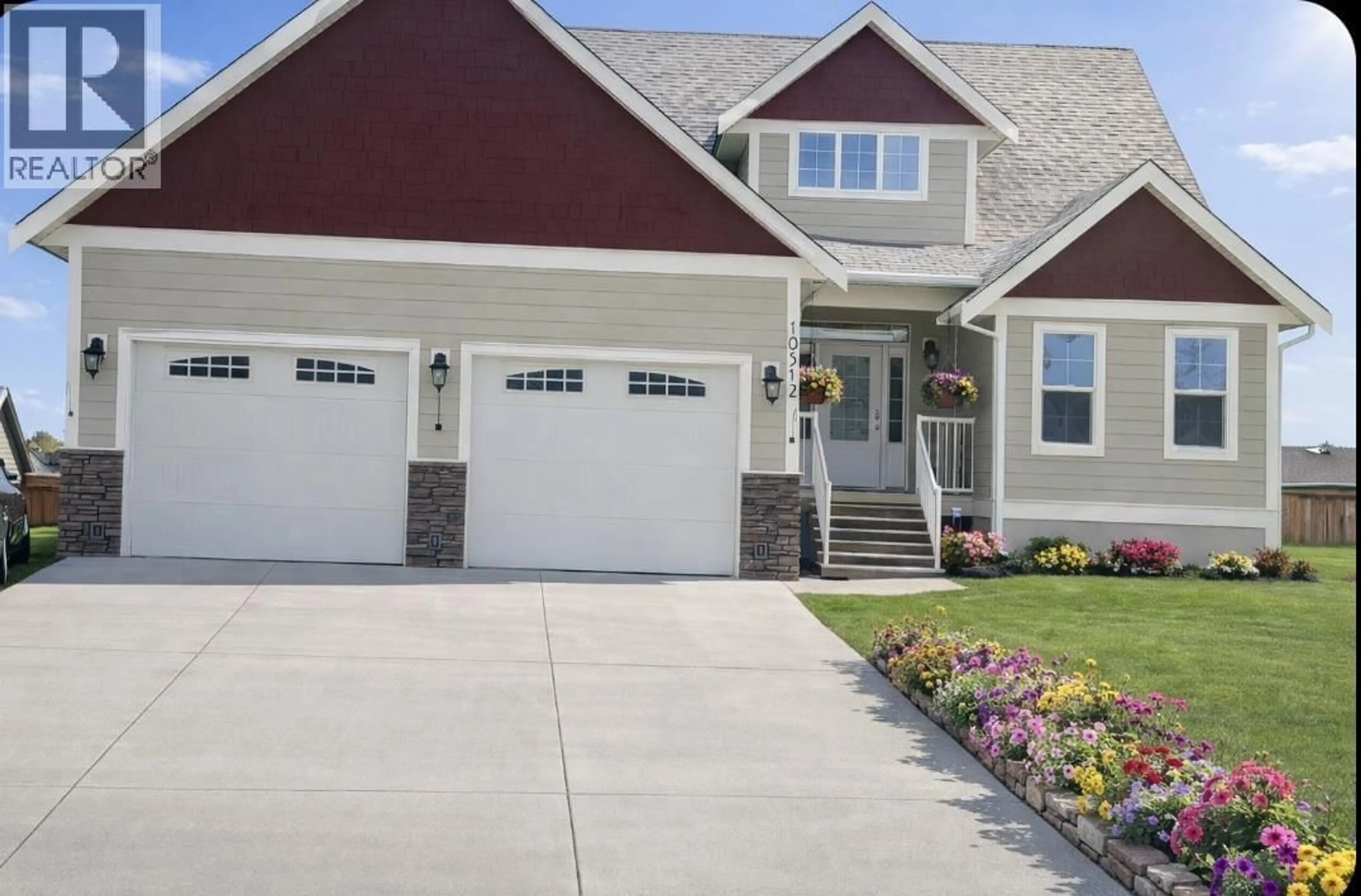 Home with vinyl exterior material, street for 10512 108 STREET, Fort St. John British Columbia V1J0J3