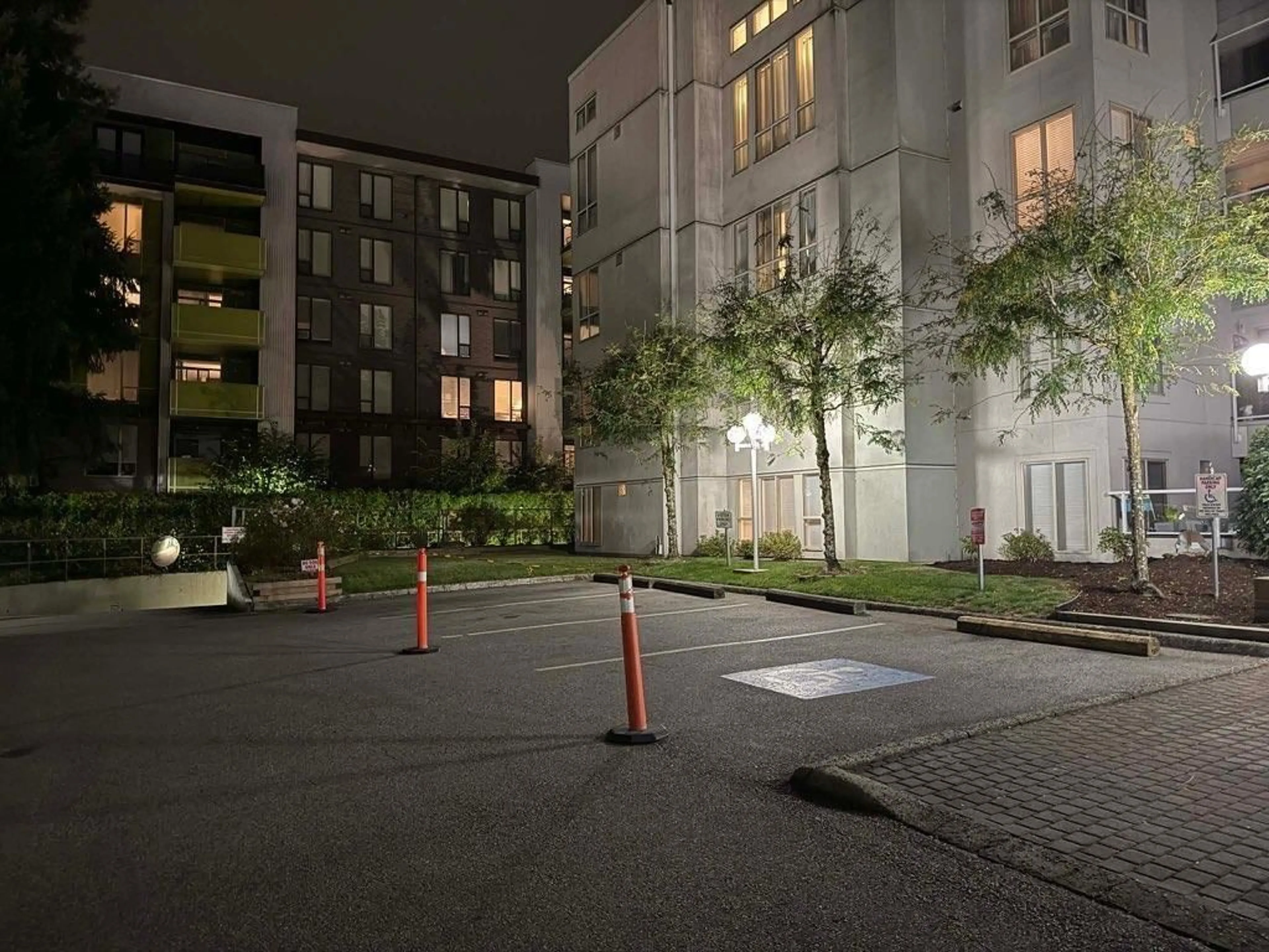 Unknown for 404 - 2585 WARE STREET, Abbotsford British Columbia V2S3E2