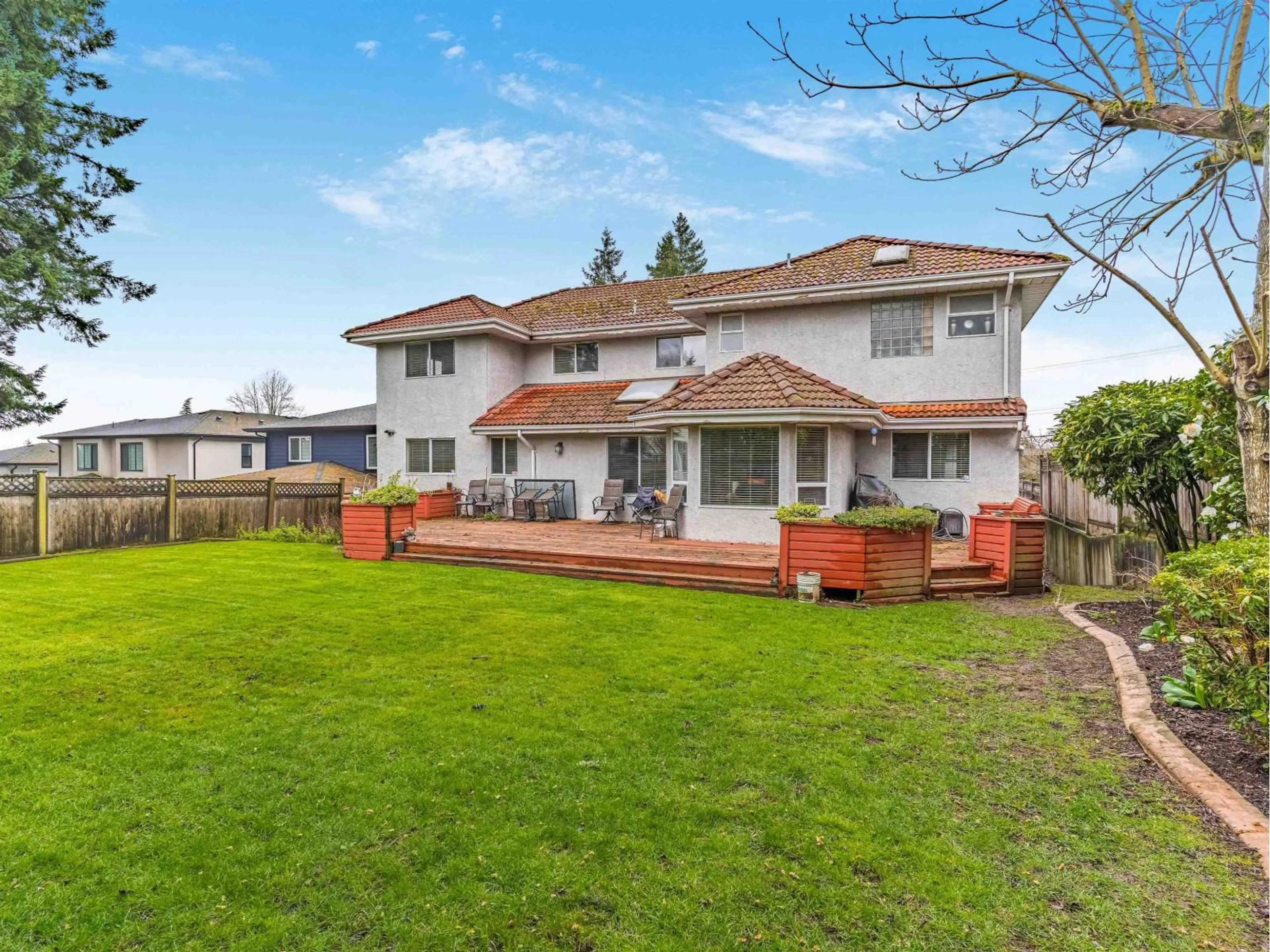 A pic from outside/outdoor area/front of a property/back of a property/a pic from drone, unknown for 7878 108 STREET, Delta British Columbia V4C4C2