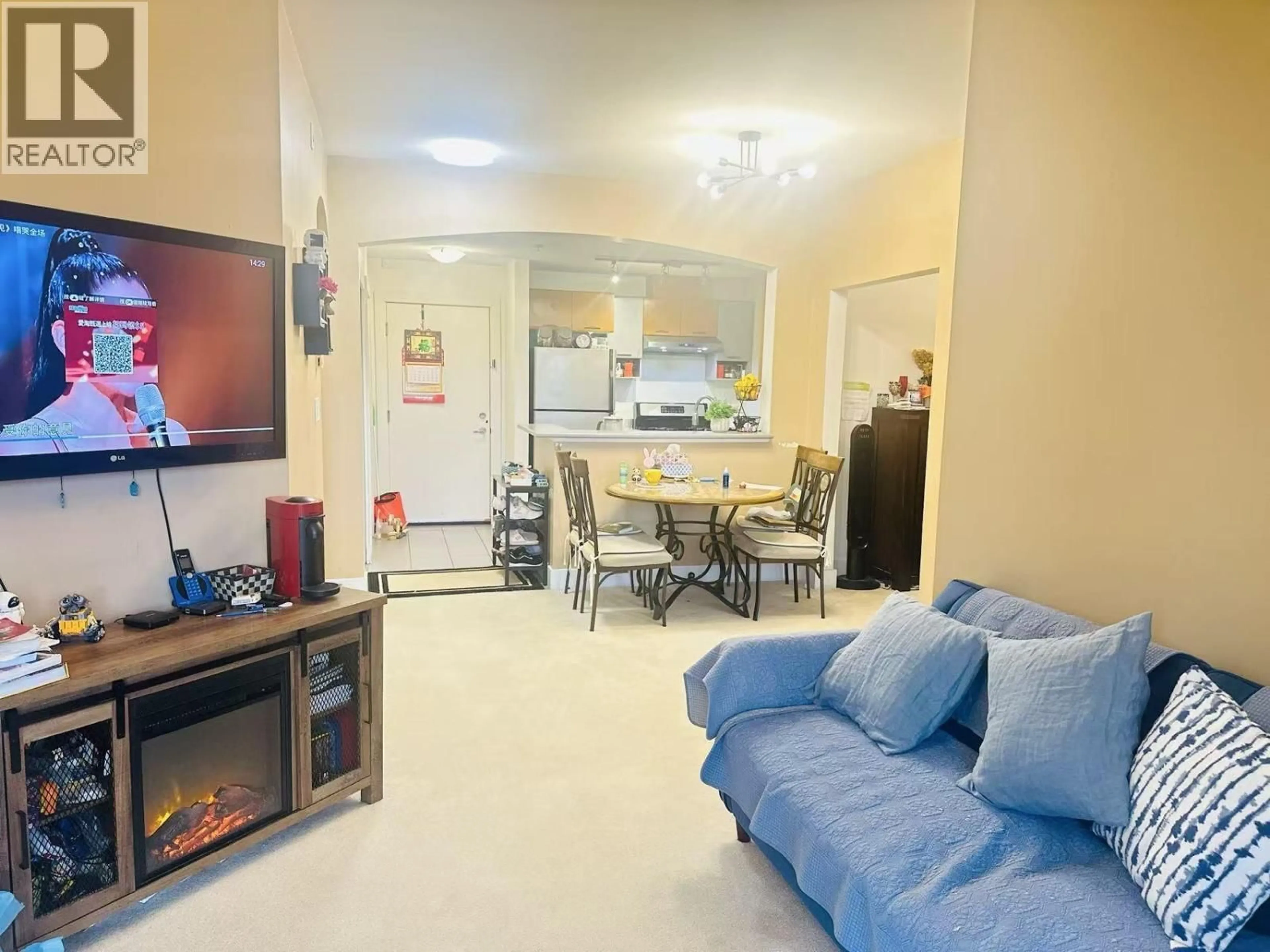 Unknown for 310 - 9233 FERNDALE ROAD, Richmond British Columbia V6Y0B8