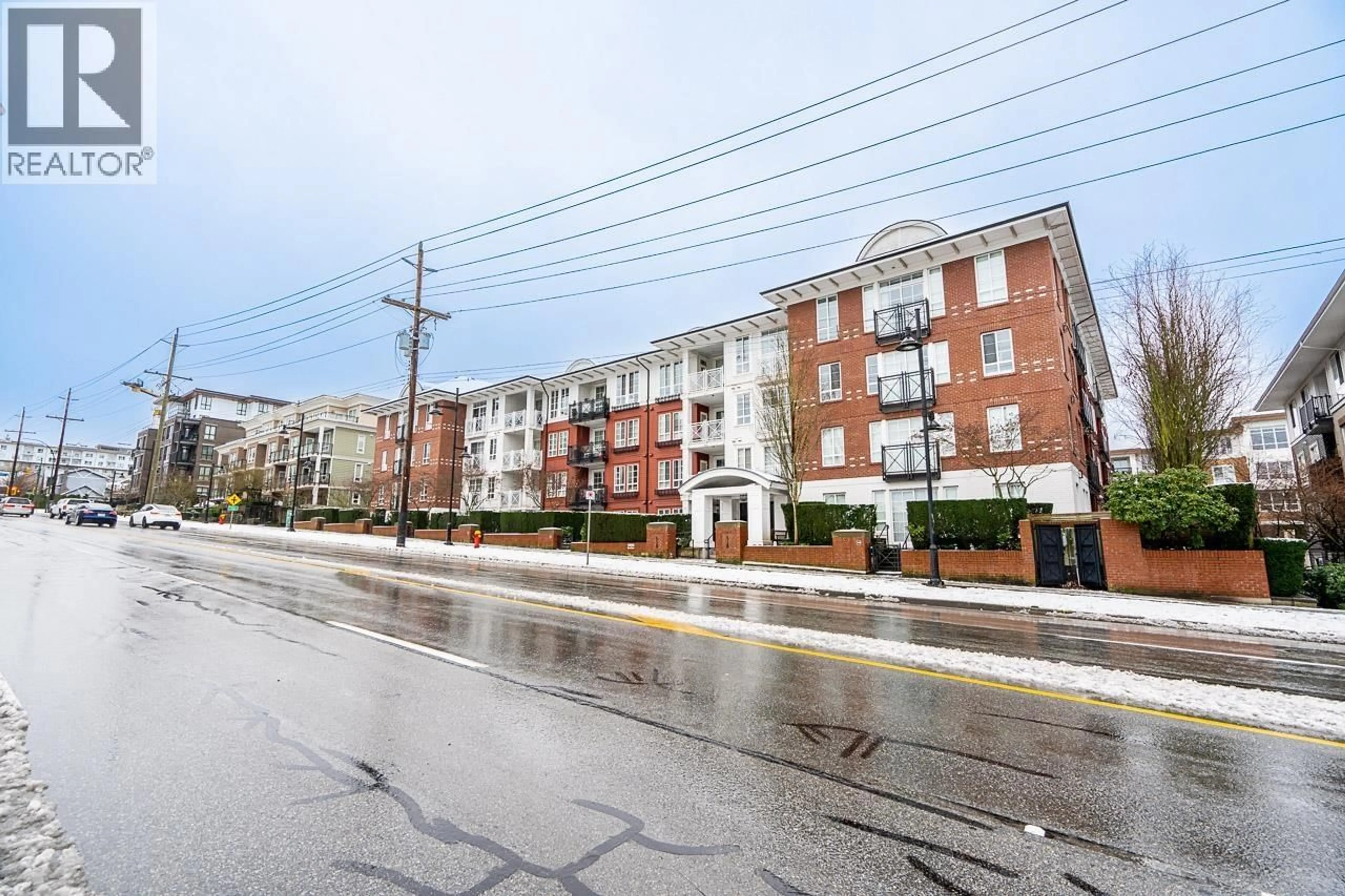 Patio, street for 213 - 618 COMO LAKE AVENUE, Coquitlam British Columbia V3J0G1