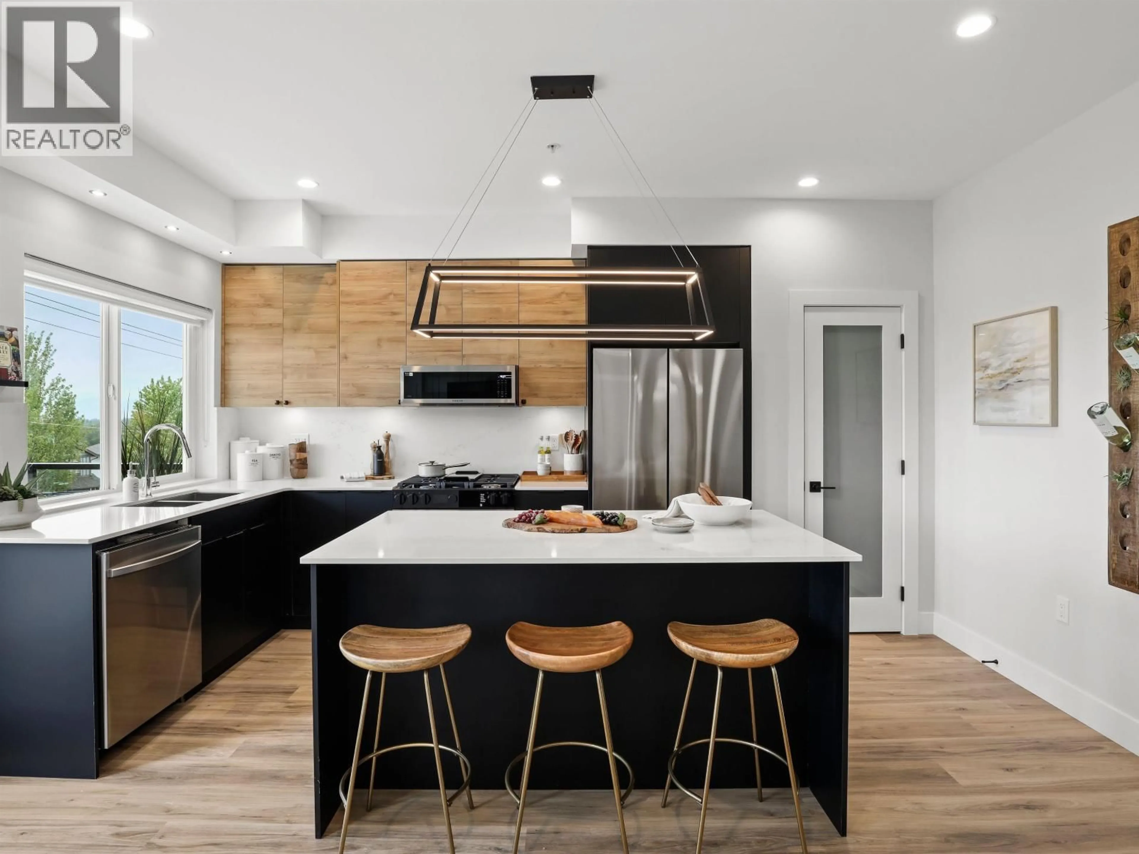 Contemporary kitchen, unknown for 60 - 10640 248 STREET, Maple Ridge British Columbia V2W0K9