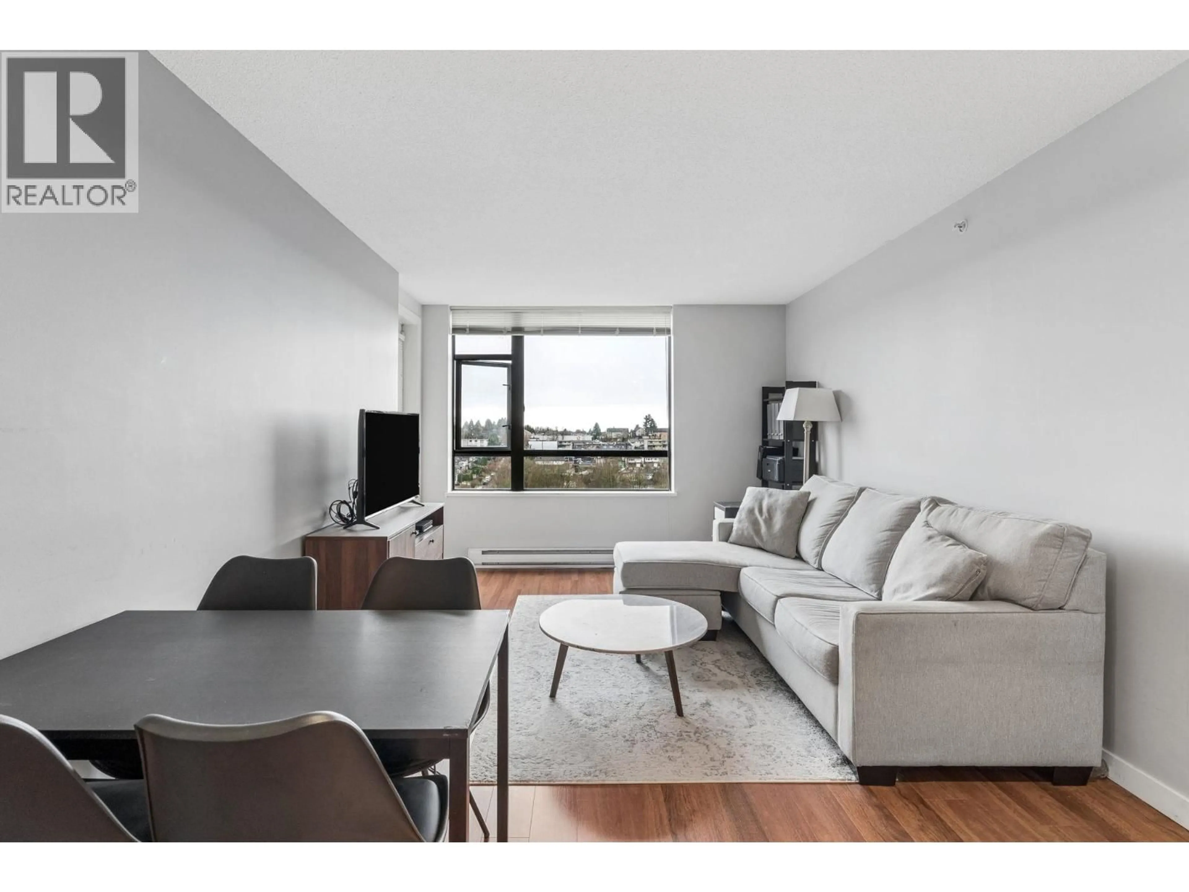 Living room with furniture, unknown for 901 - 3520 CROWLEY DRIVE, Vancouver British Columbia V5R6G9