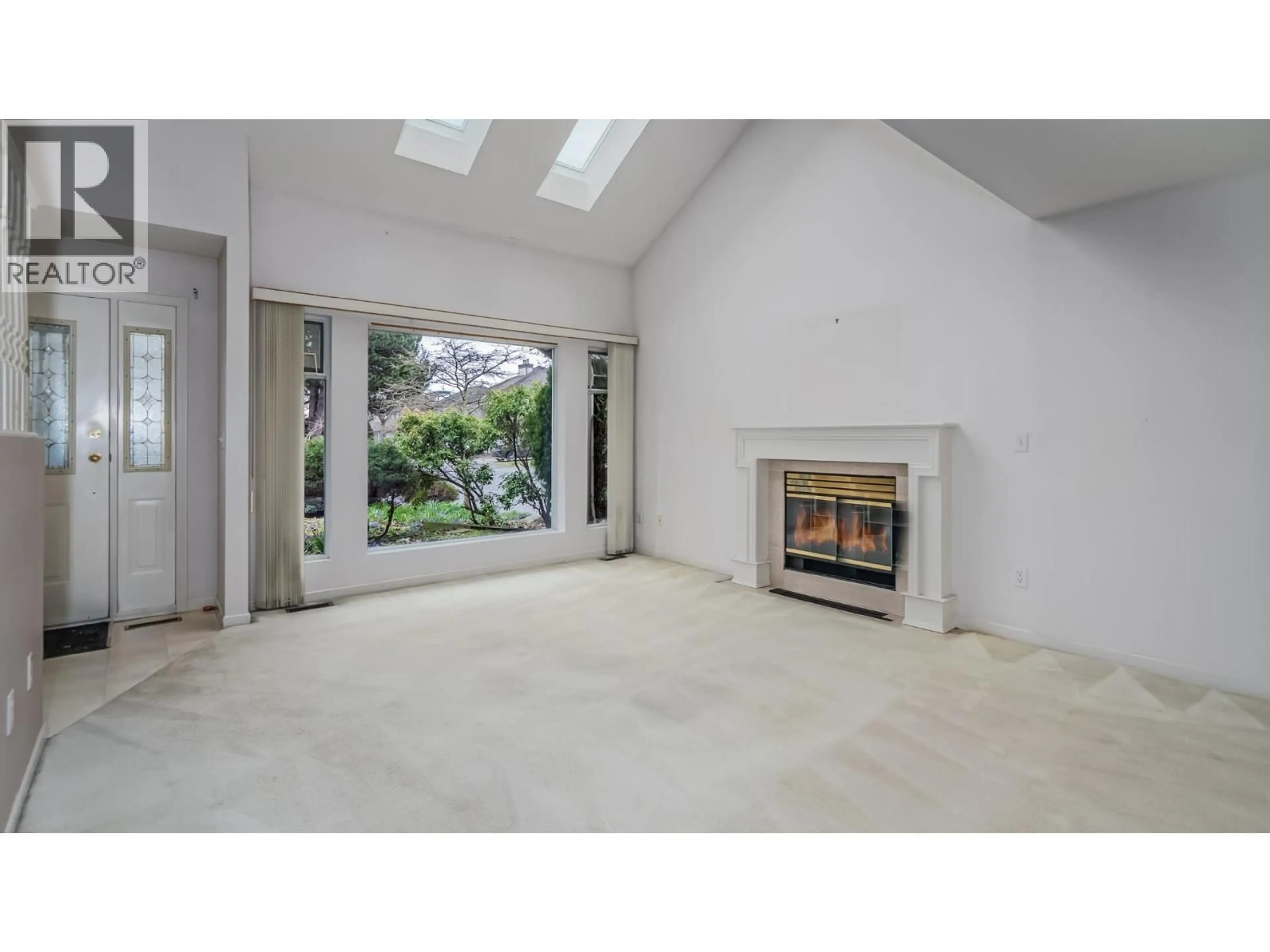 Unknown for 1 - 4756 62 STREET, Delta British Columbia V4K4V8