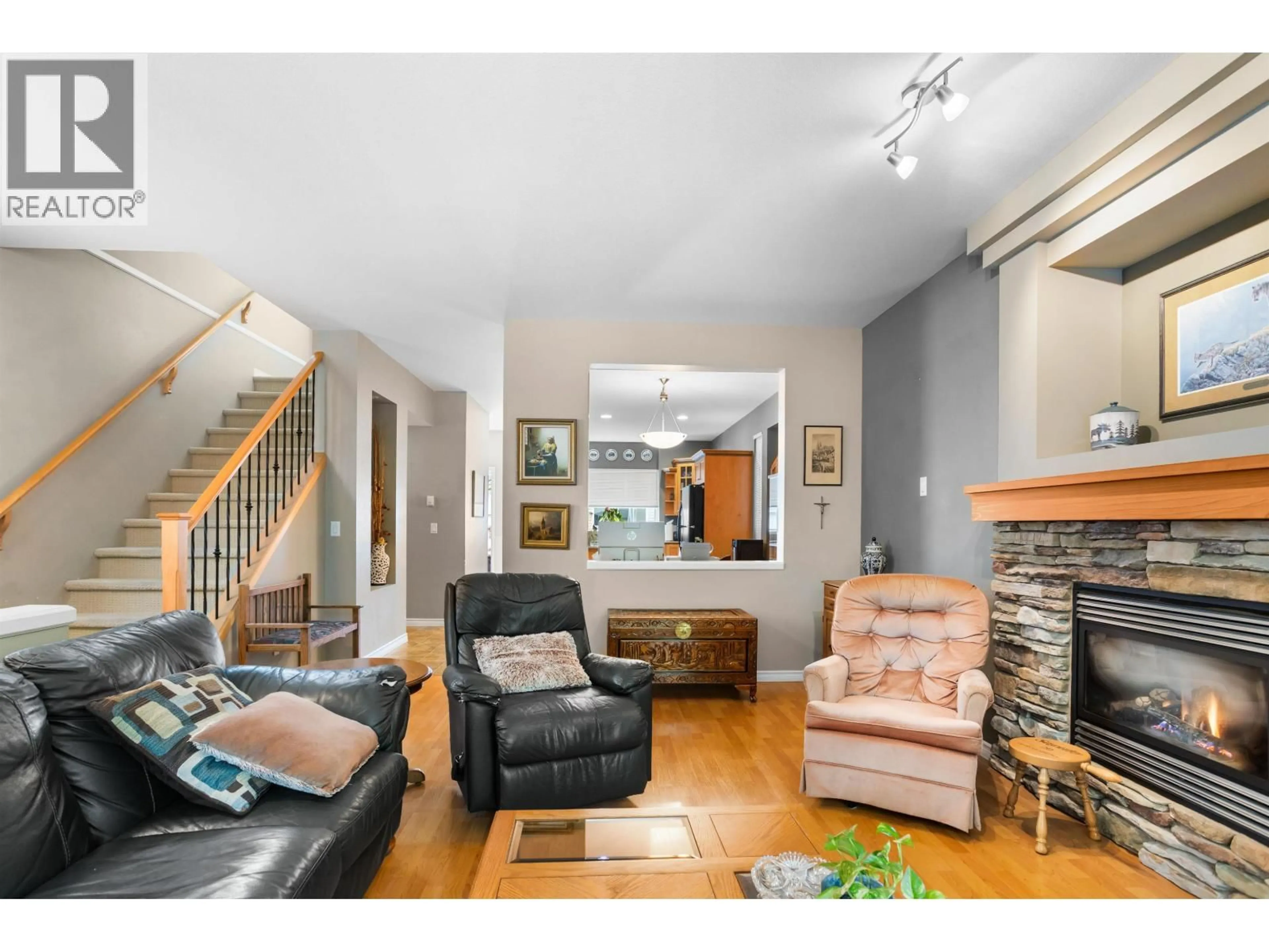 Living room with furniture, unknown for 23635 DEWDNEY TRUNK ROAD, Maple Ridge British Columbia V4R2W9