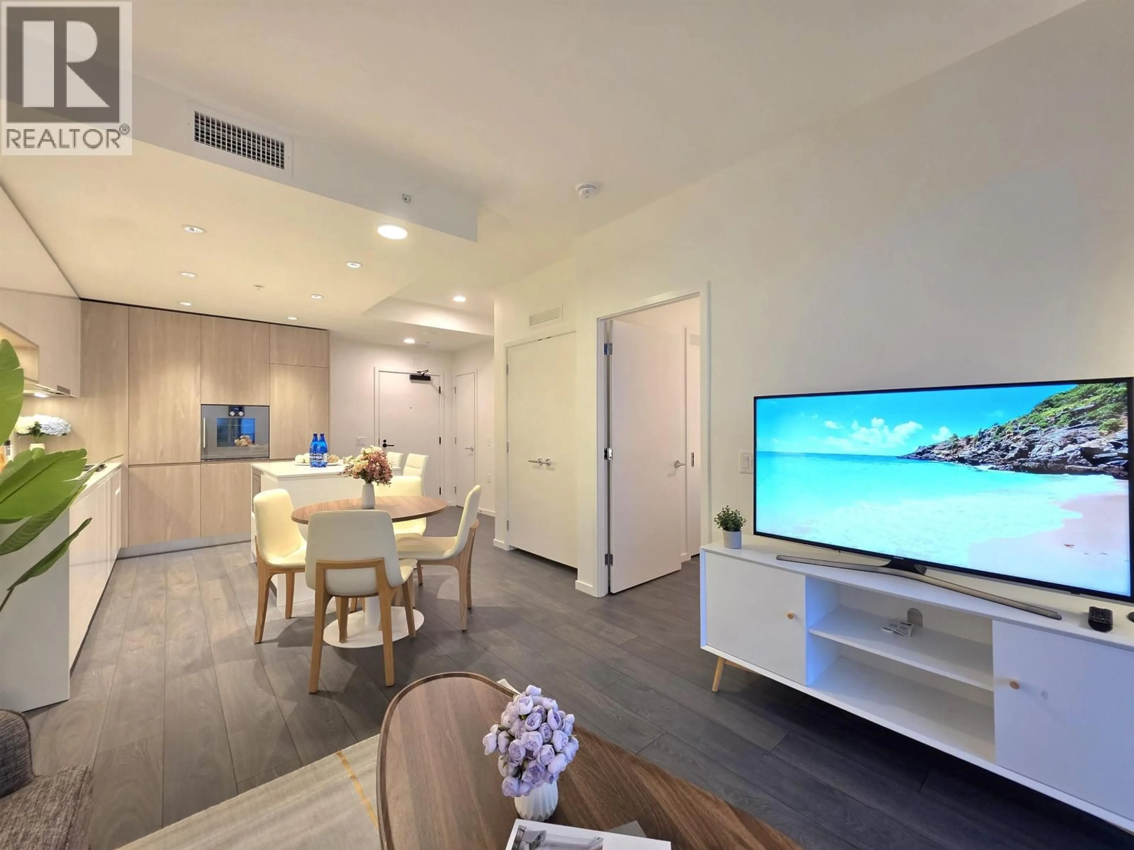 A pic of a room for 510 - 6200 MINORU BOULEVARD, Richmond British Columbia V6Y0M9