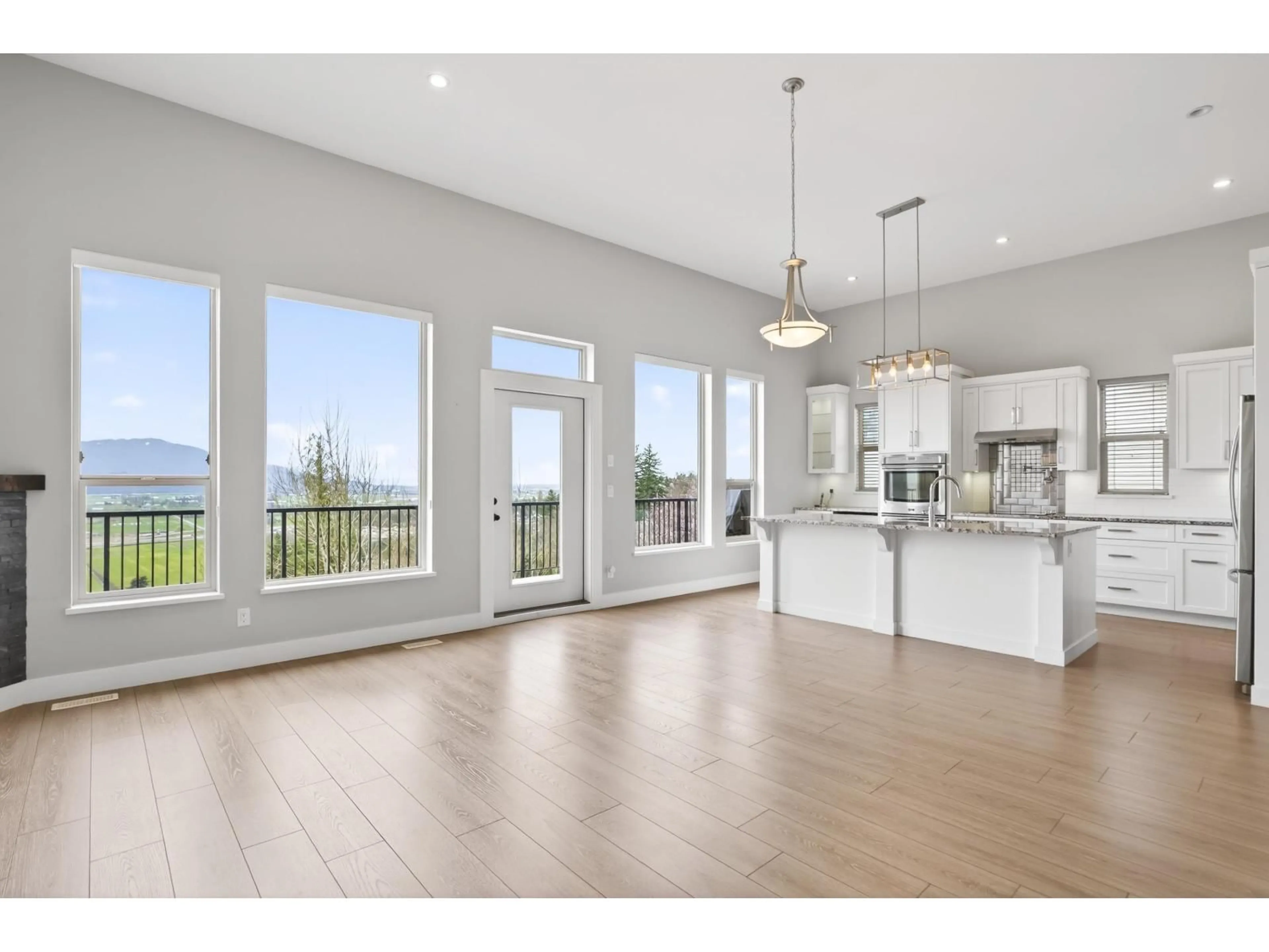 Open concept kitchen, unknown for 36390 EPWORTH COURT, Abbotsford British Columbia V3G0B2