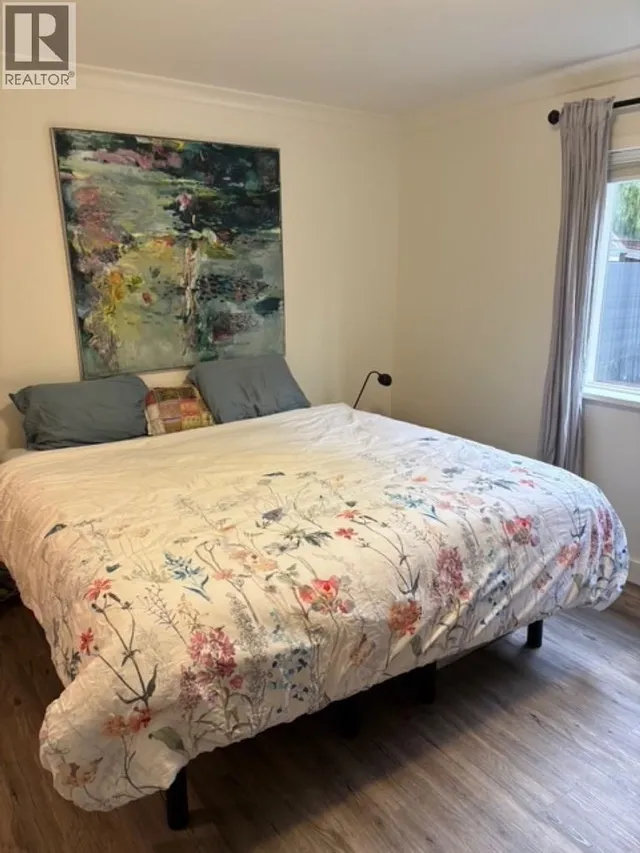 5702 MEDUSA STREET, Sechelt 3
