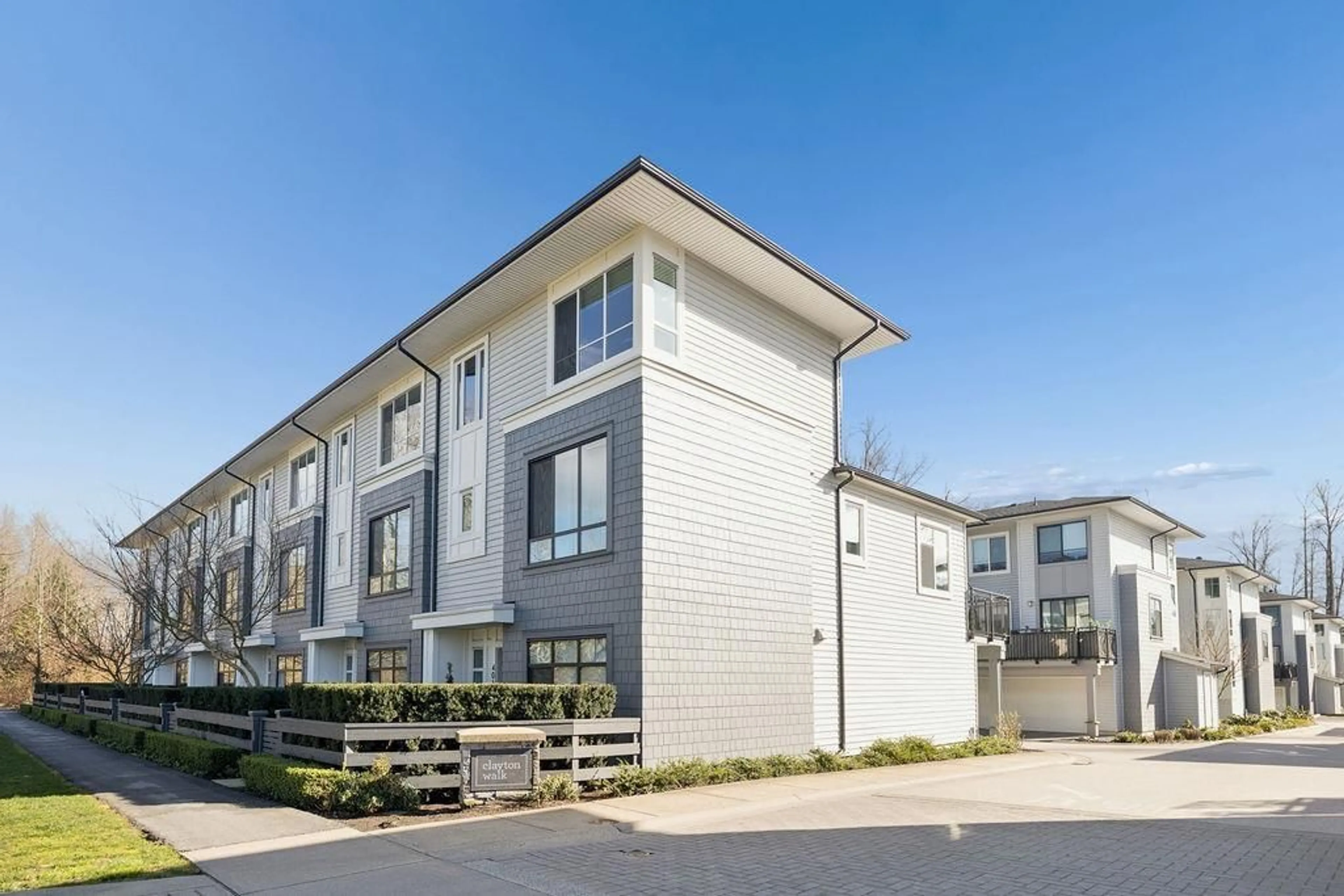 Unknown for 701 - 18505 LAURENSEN PLACE, Langley British Columbia V4N6R7