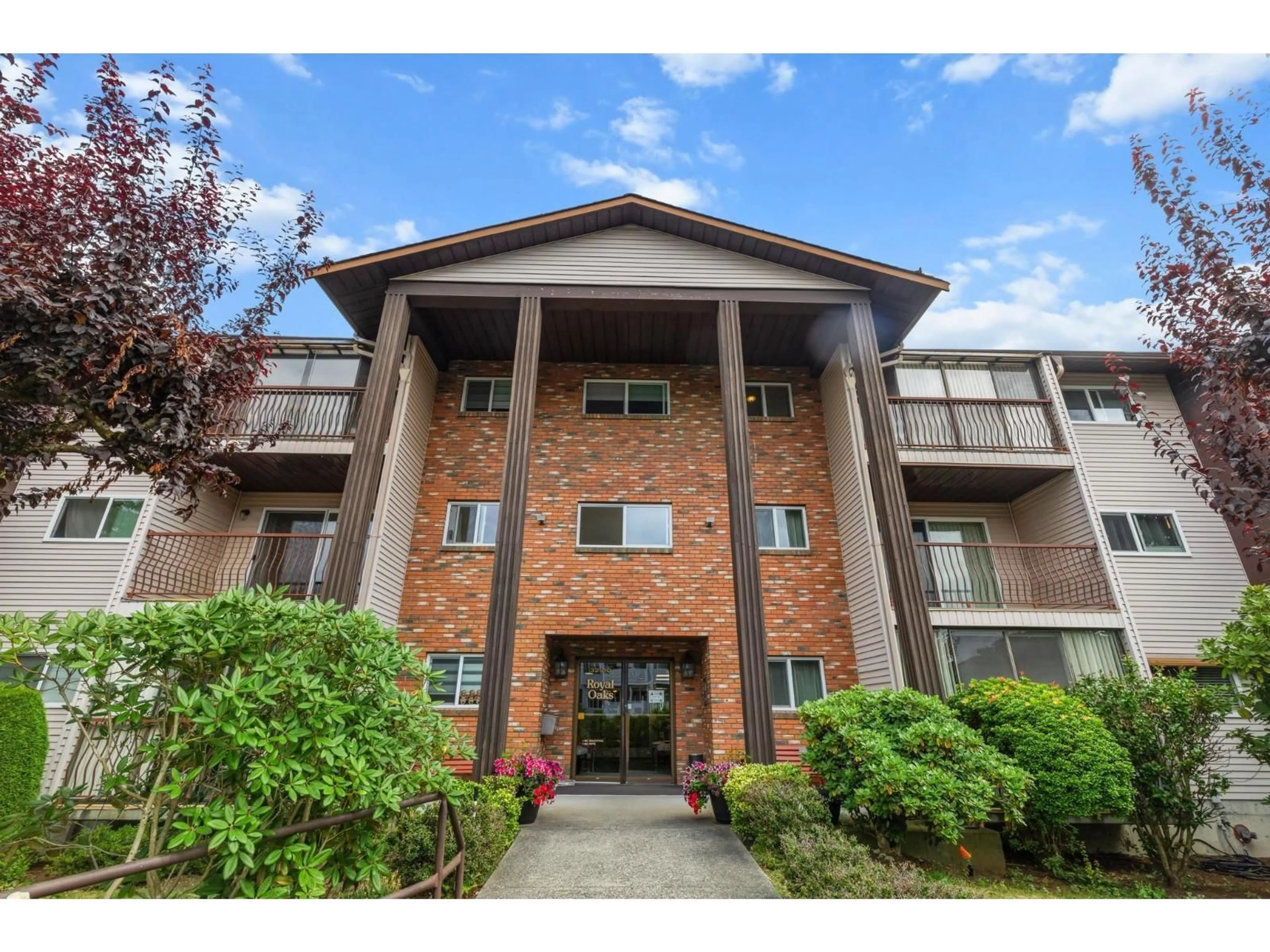 Unknown for 303 - 32910 AMICUS PLACE, Abbotsford British Columbia V2S6G9