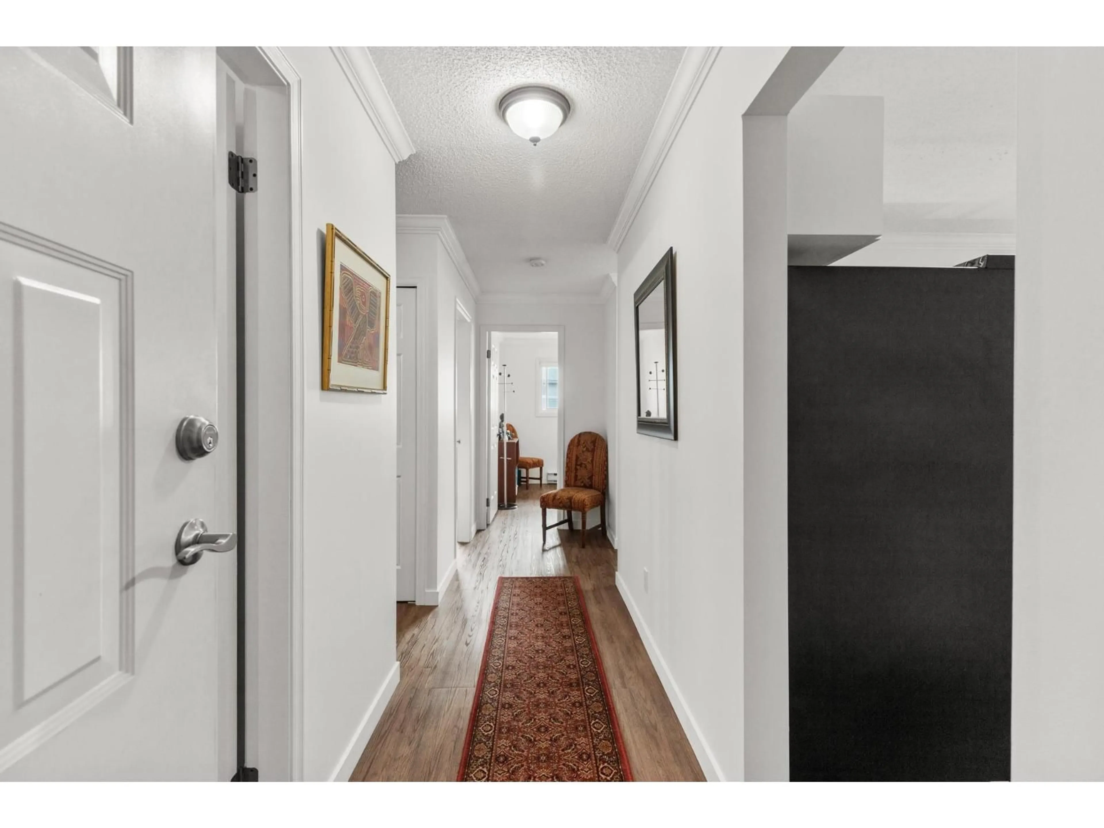 Indoor entryway for 303 - 32910 AMICUS PLACE, Abbotsford British Columbia V2S6G9