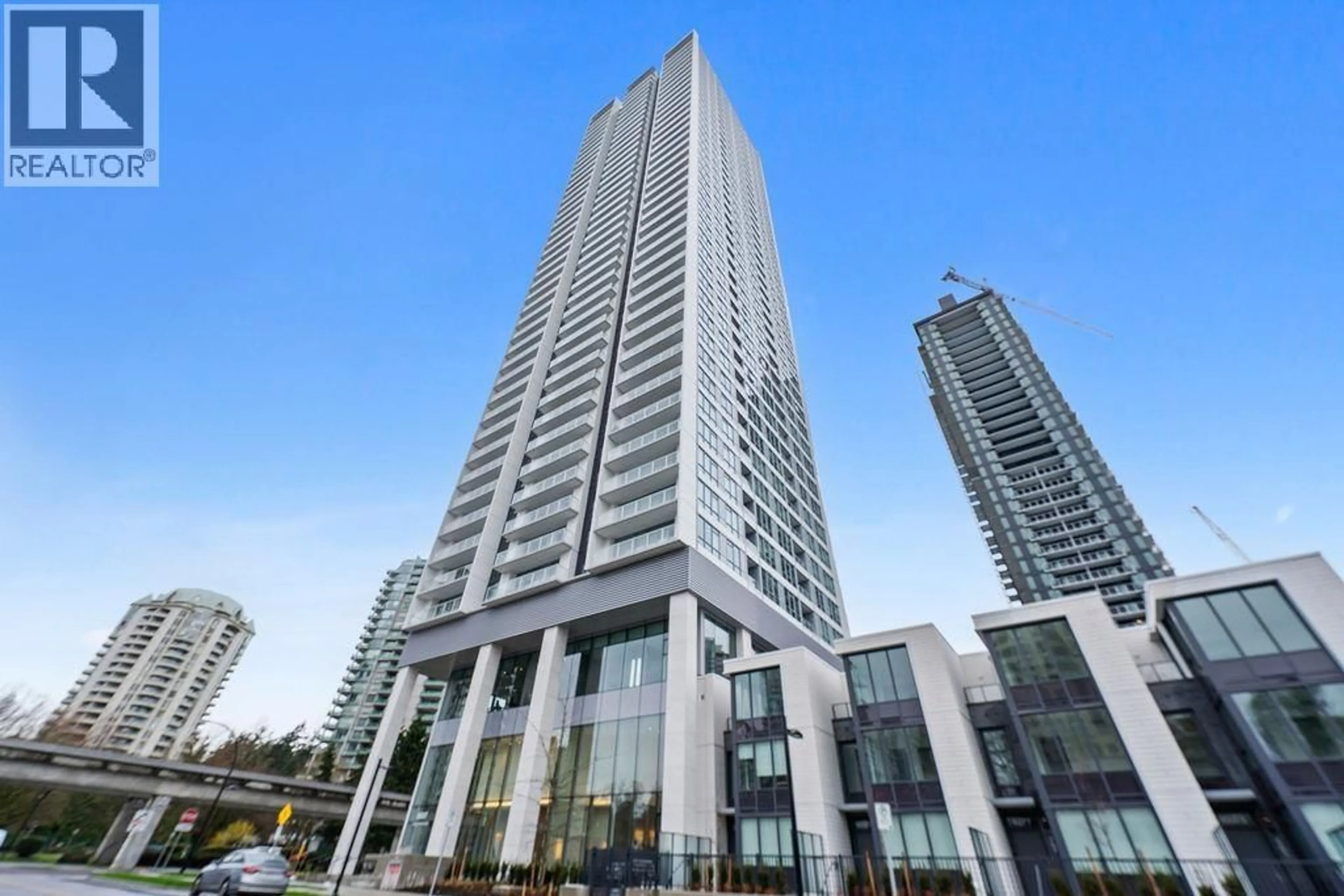 Indoor foyer for 3304 - 6087 WILSON AVE AVENUE, Burnaby British Columbia V5H0M1