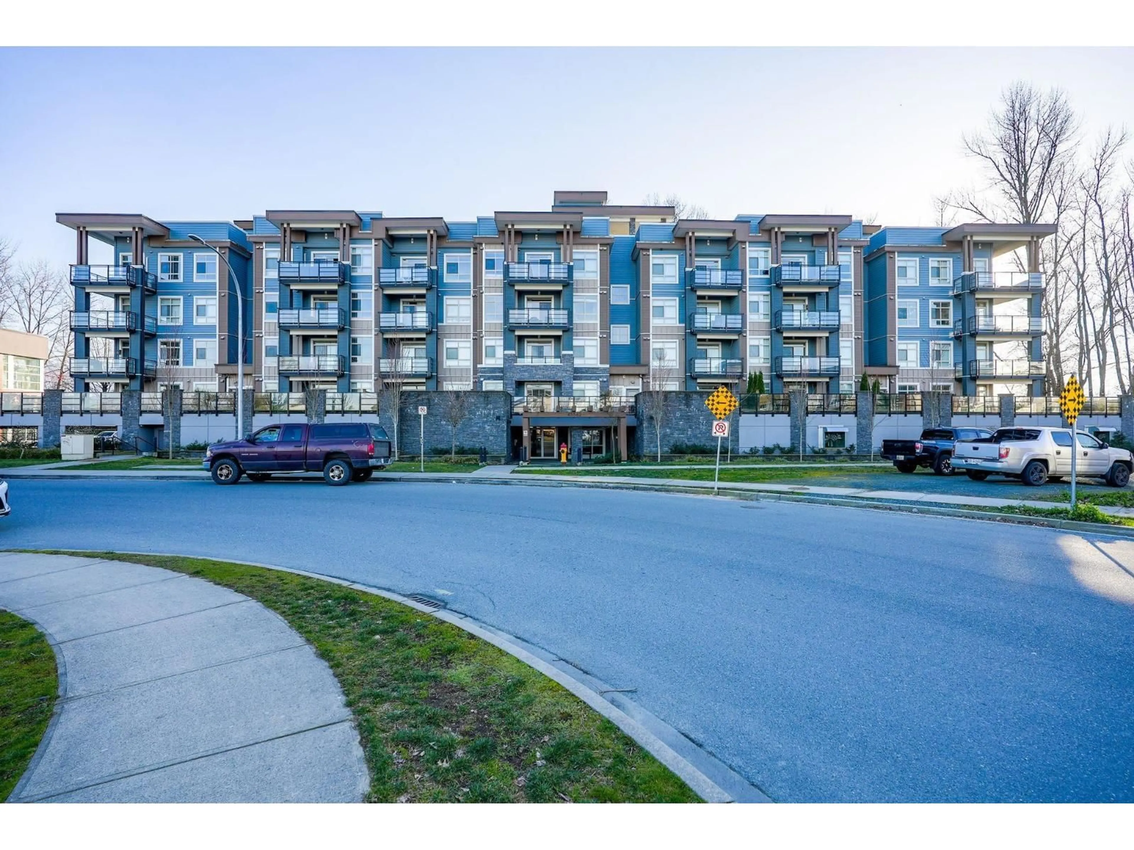 Unknown for 301 - 45562 AIRPORT ROAD, Chilliwack British Columbia V2P0J8