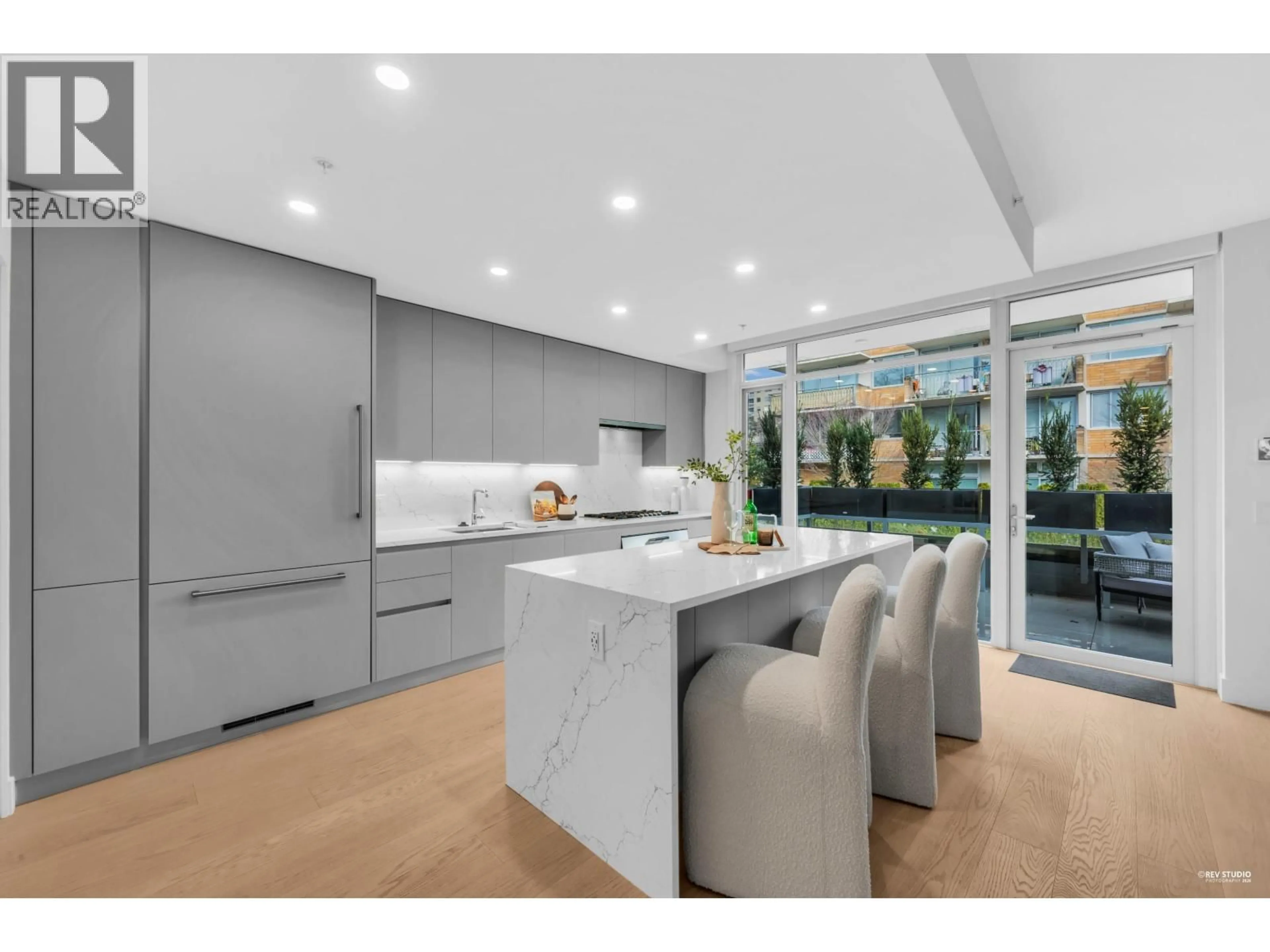 Open concept kitchen, unknown for 301 - 1331 MARINE DRIVE, West Vancouver British Columbia V7T1B6