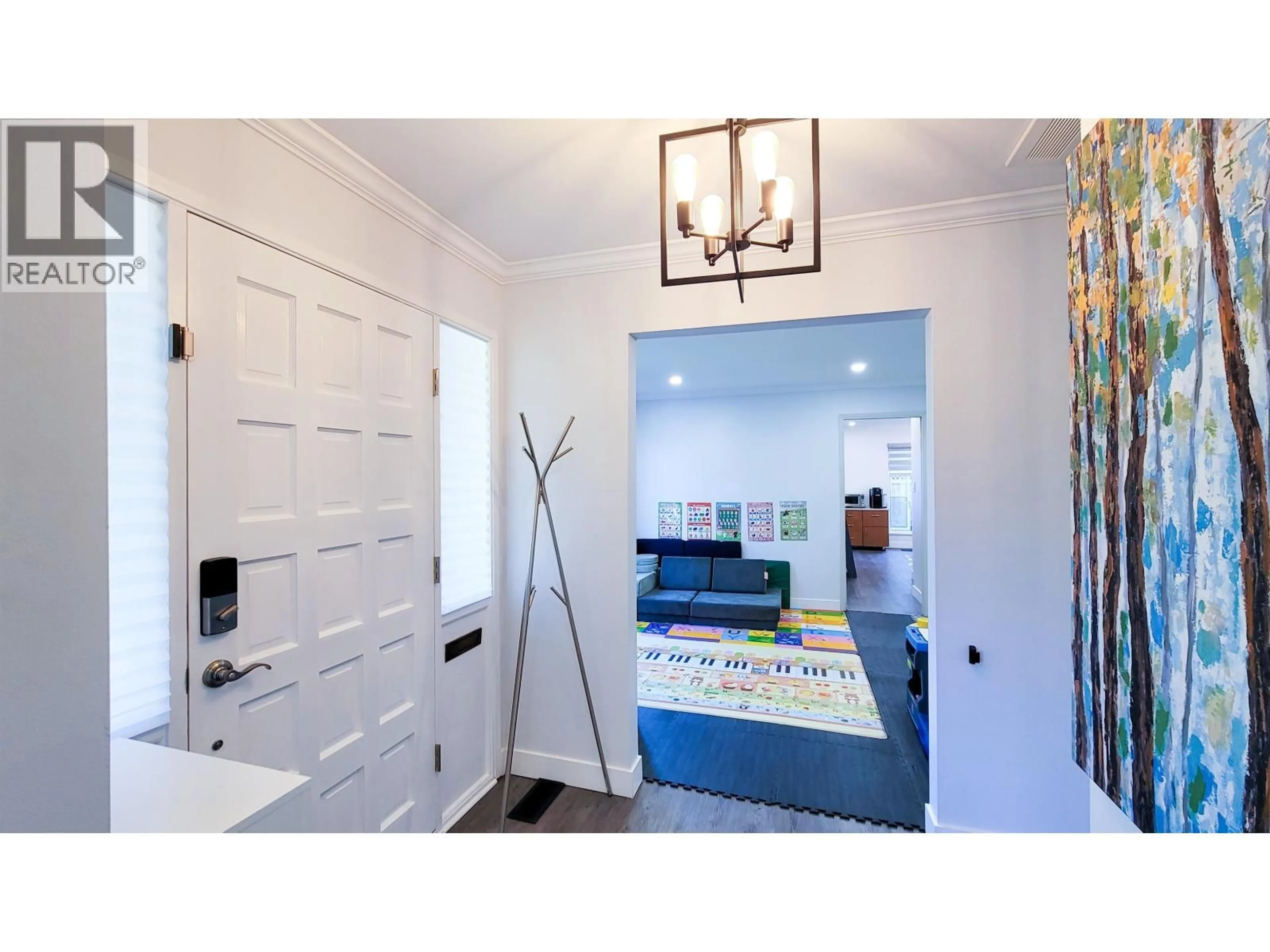 Indoor entryway for 11231 DANIELS ROAD, Richmond British Columbia V6X1M5