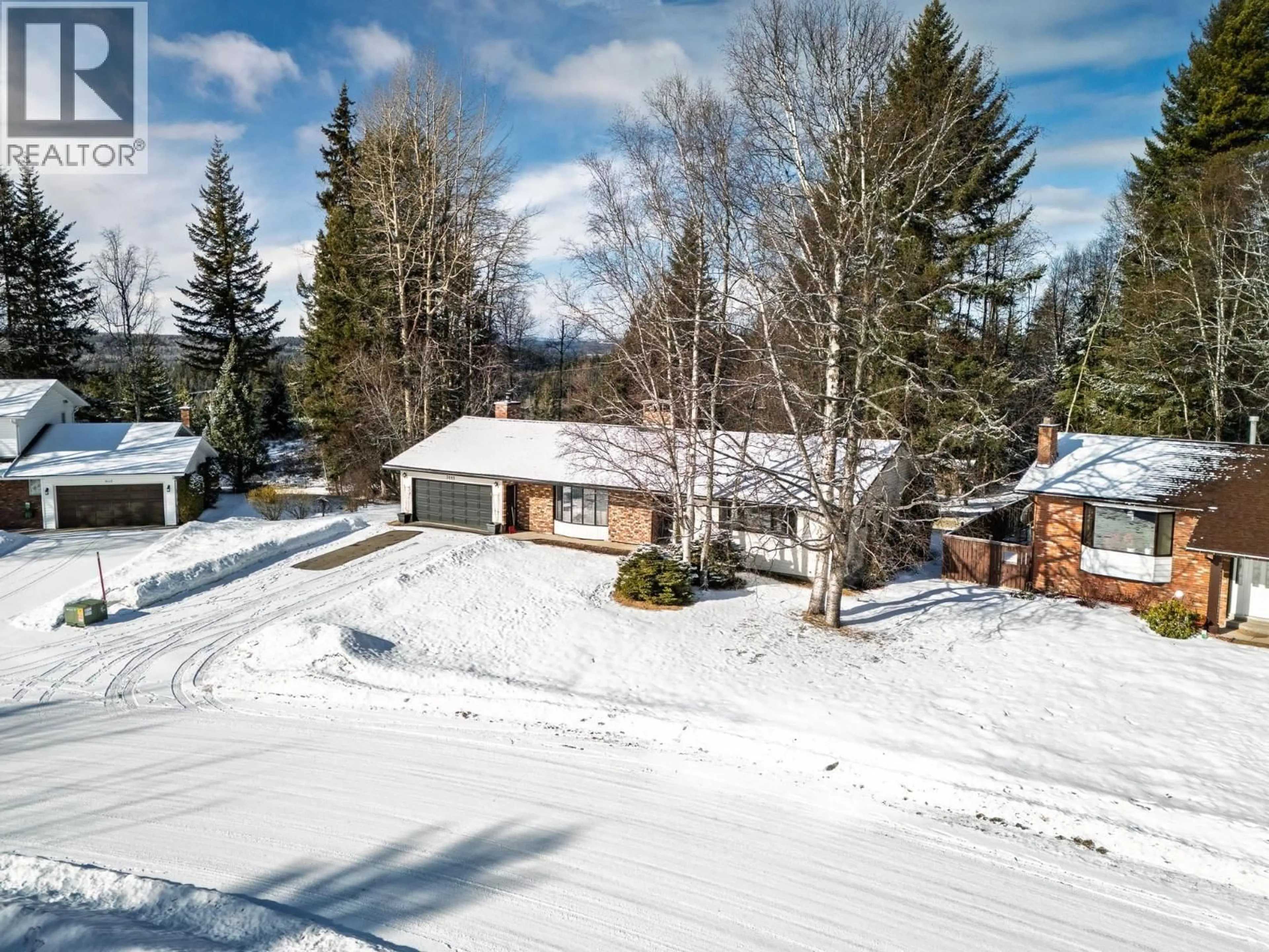 A pic from outside/outdoor area/front of a property/back of a property/a pic from drone, street for 3015 RIDGEVIEW DRIVE, Prince George British Columbia V2K3T5